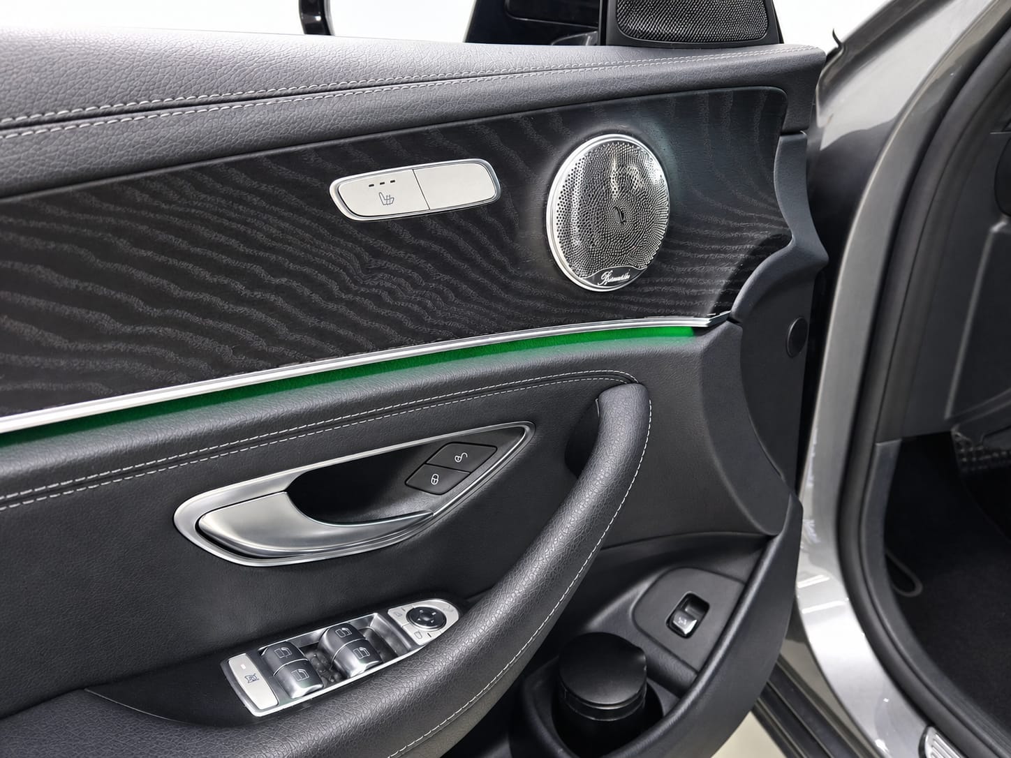 MERCEDES-BENZ E 220 d T AMG Line *Leasing ohne Anzahlung ab 480.--image-9