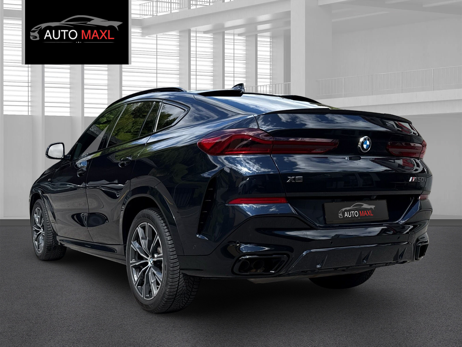 BMW X6 M50i Steptronic M Sport-showroom-element-2