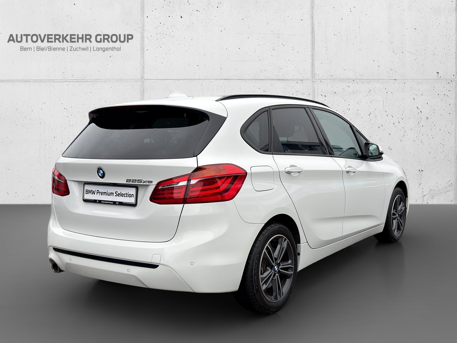 BMW 225xe ActiveTourer Sport-image-5