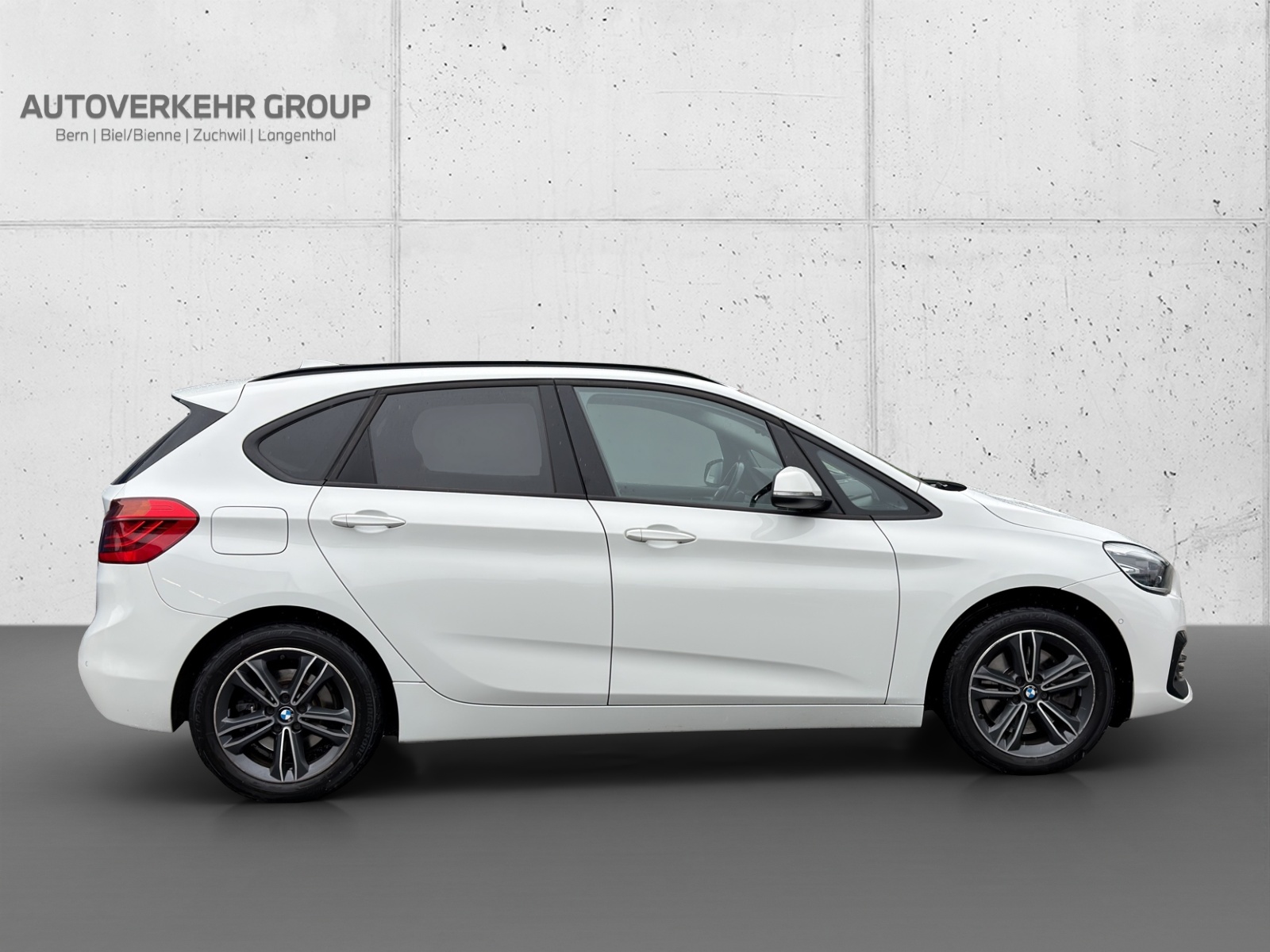 BMW 225xe ActiveTourer Sport-image-6