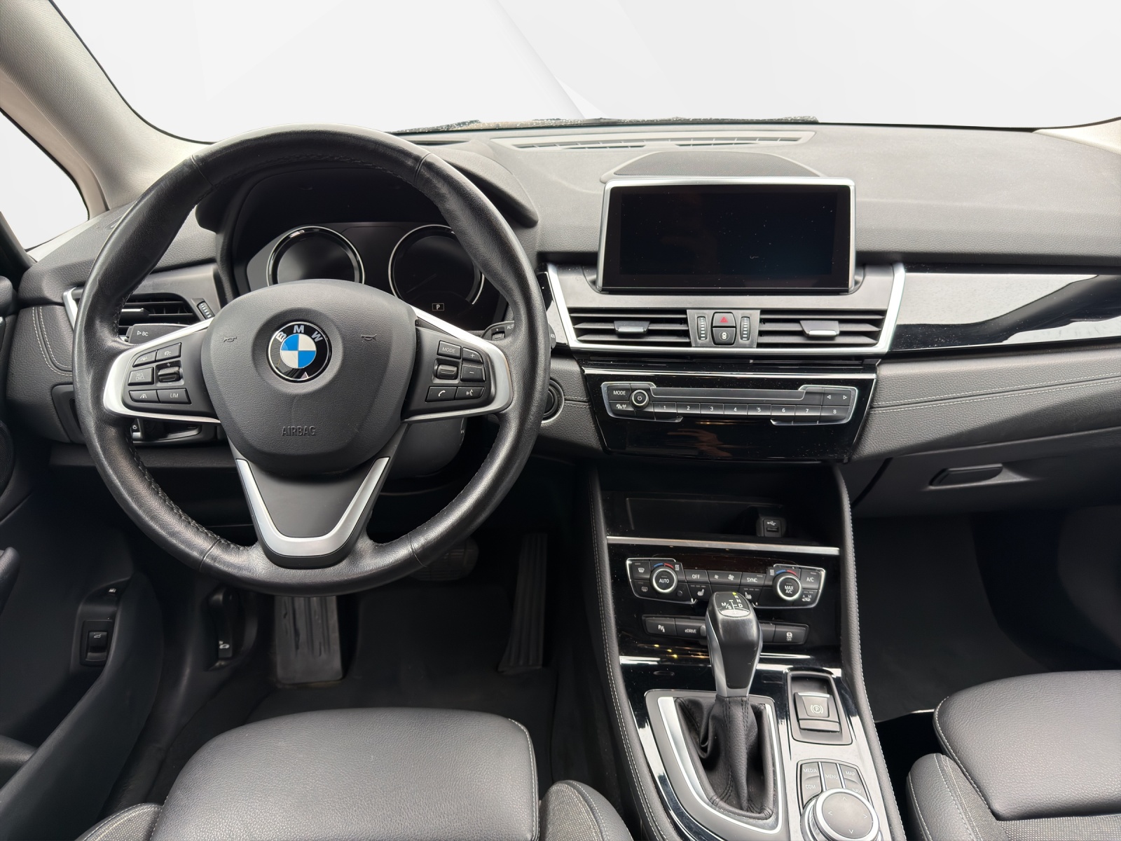 BMW 225xe ActiveTourer Sport-image-13