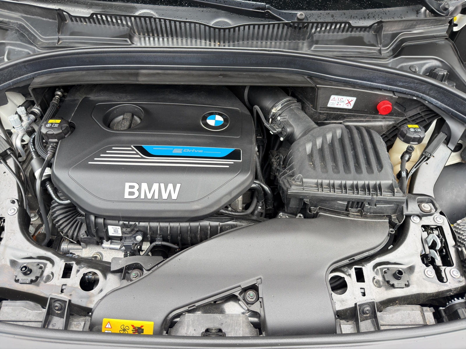 BMW 225xe ActiveTourer Sport-image-10