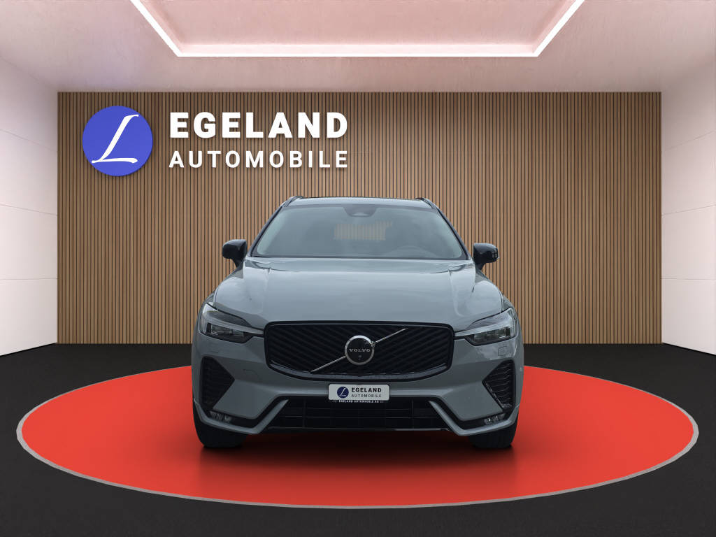 VOLVO XC60 2.0 B5 MH Plus Dark AWD-showroom-element-2