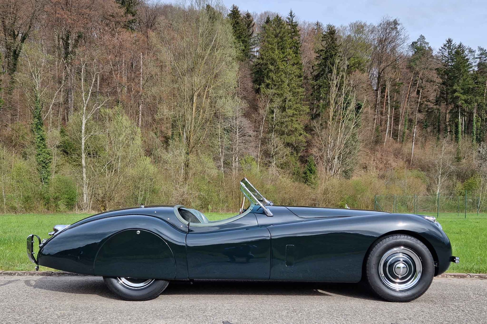 JAGUAR XK 120 OTS-image-4