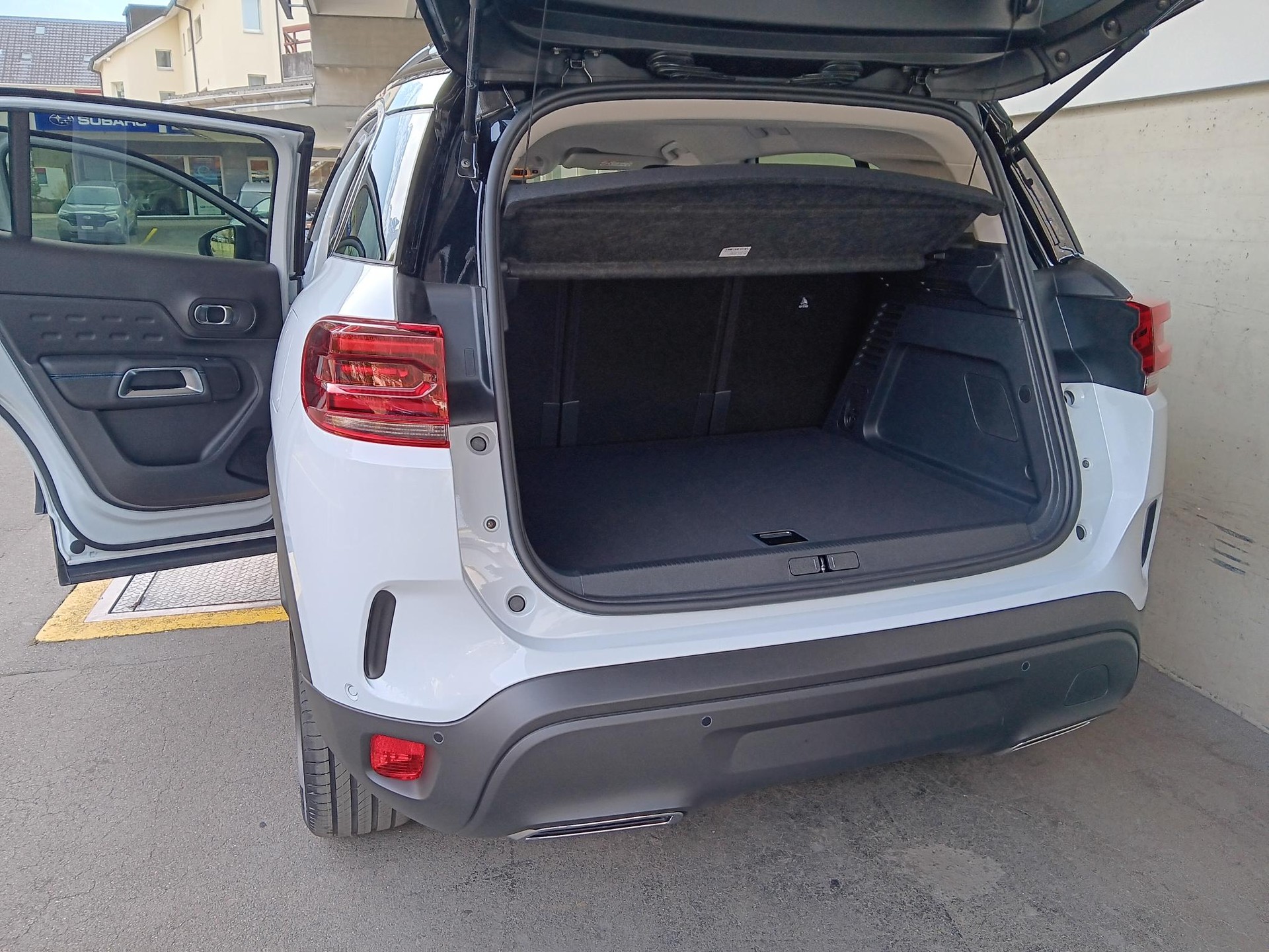 CITROEN C5 Aircross 1.6 PHEV Max-image-4
