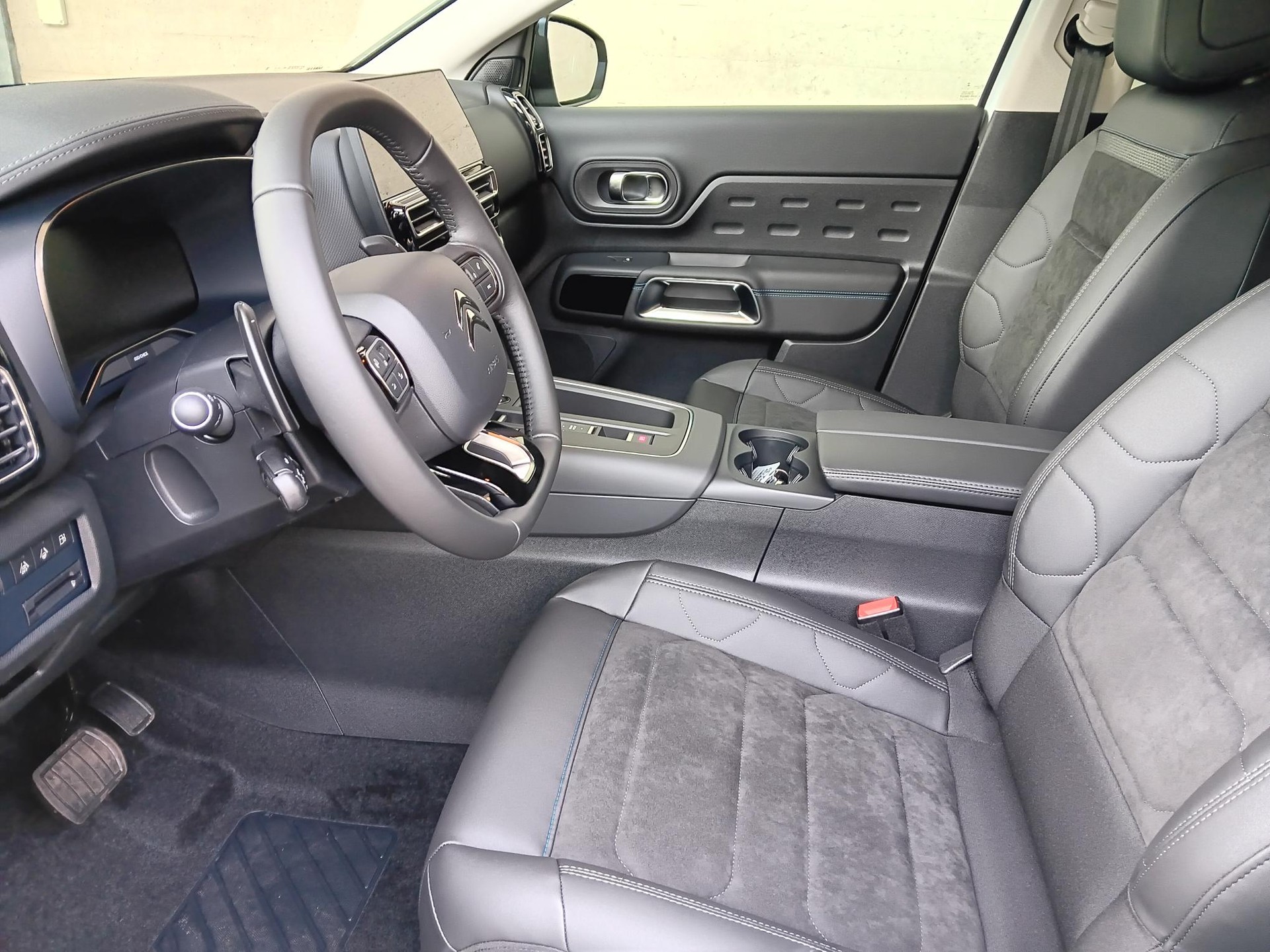 CITROEN C5 Aircross 1.6 PHEV Max-image-6