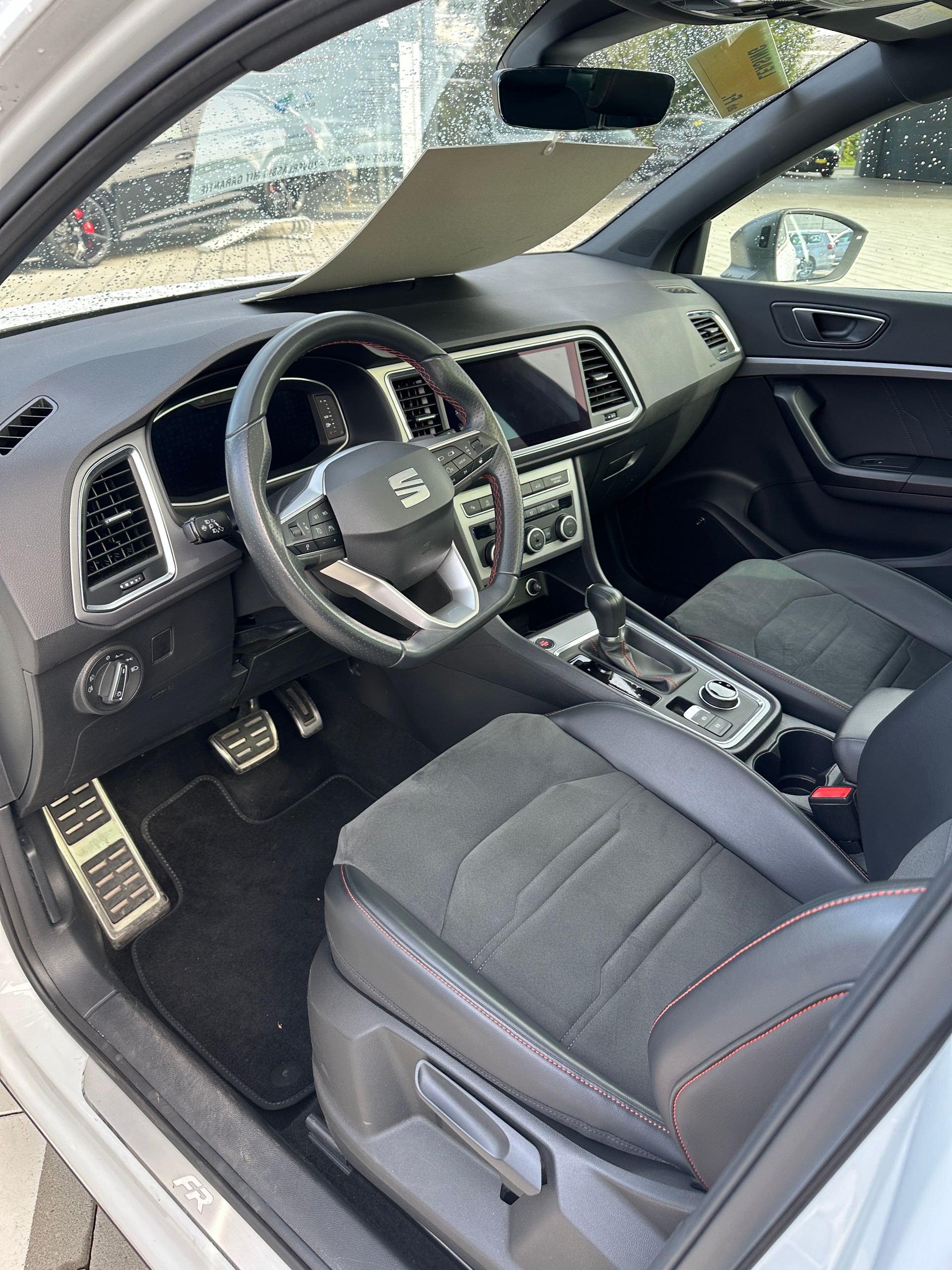 SEAT 2.0 TSI FR 4Drive DSG-image-5