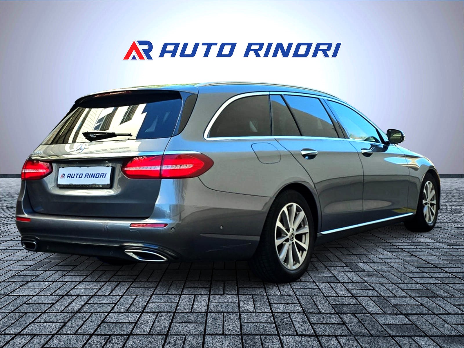 MERCEDES-BENZ E 200 d Avantgarde 9G-Tronic-showroom-element-3