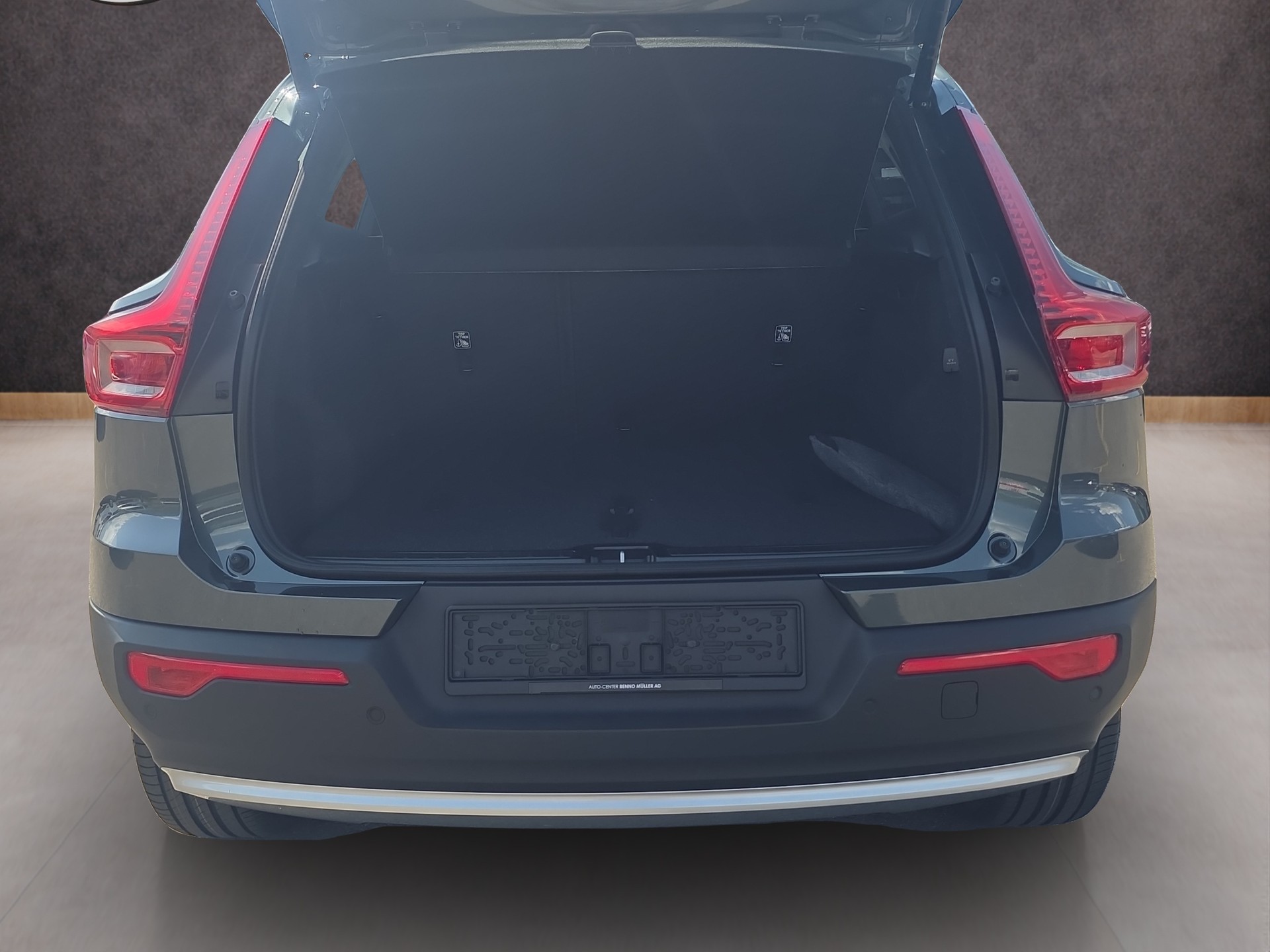 VOLVO XC40 2.0 B3 MH Core-image-8