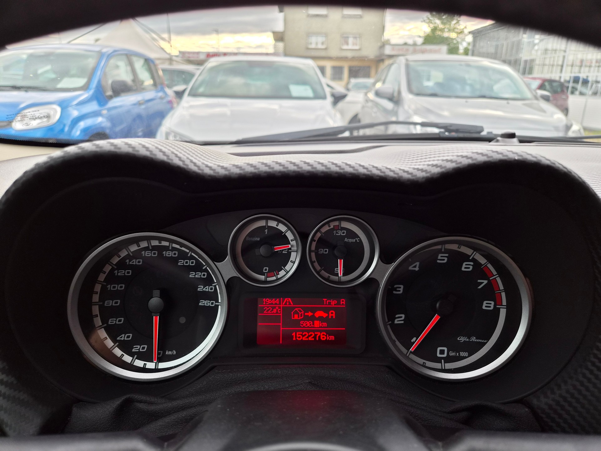 ALFA ROMEO MiTo 1.4 TB Progression-image-15
