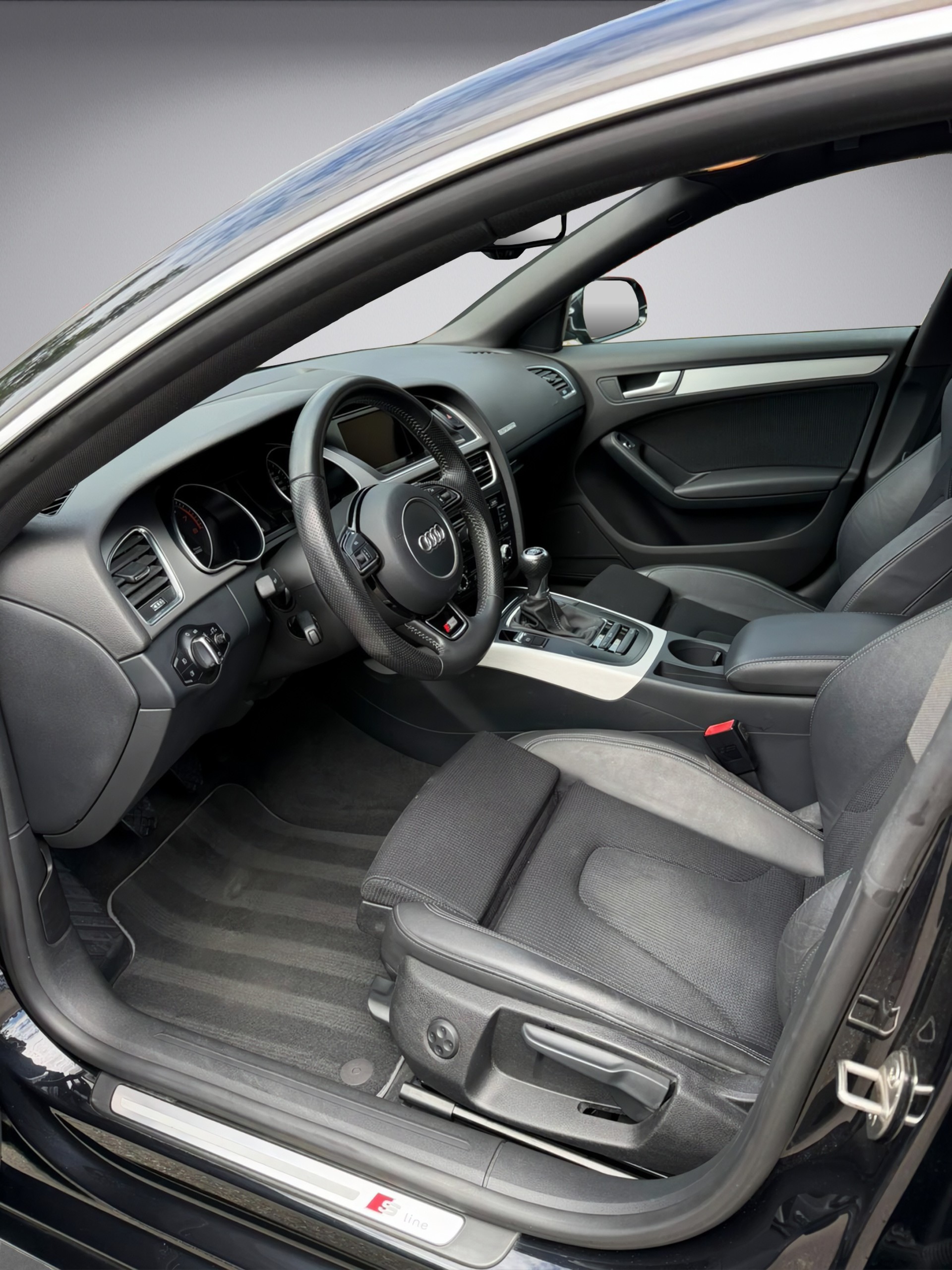AUDI A5 Sportback 2.0 TFSI quattro * S Line *-image-9