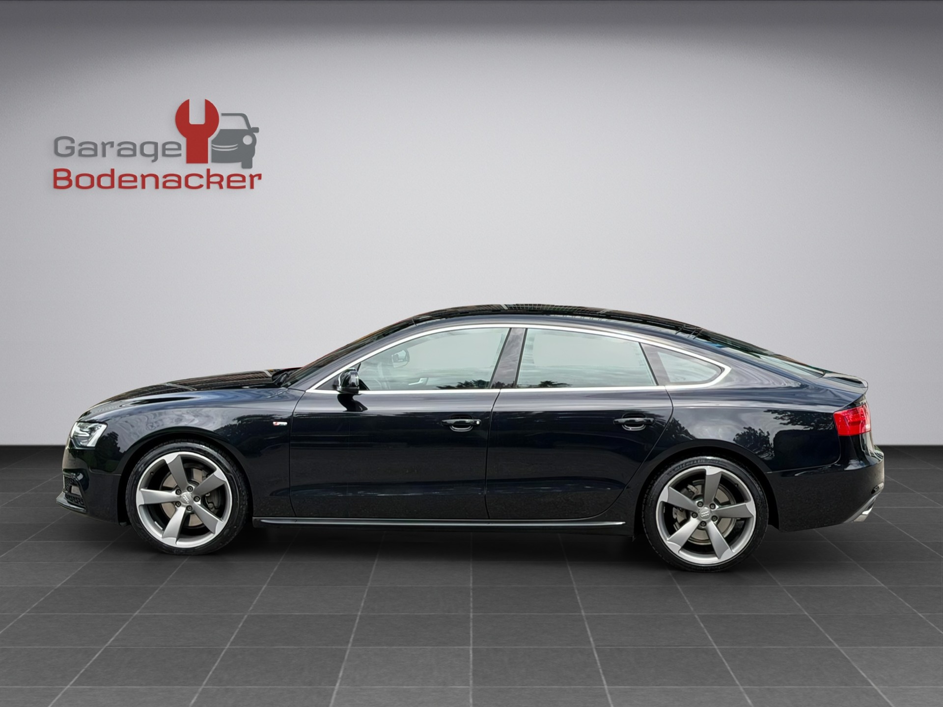 AUDI A5 Sportback 2.0 TFSI quattro * S Line *-showroom-element-2