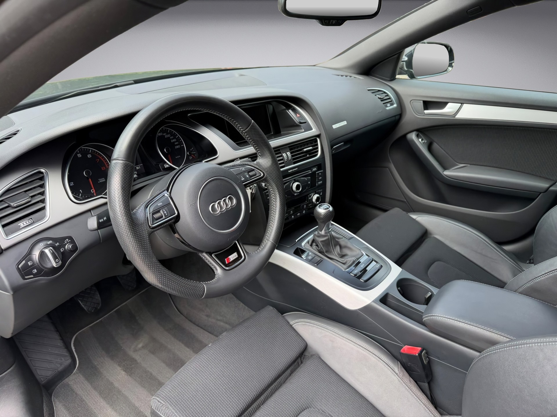 AUDI A5 Sportback 2.0 TFSI quattro * S Line *-image-8