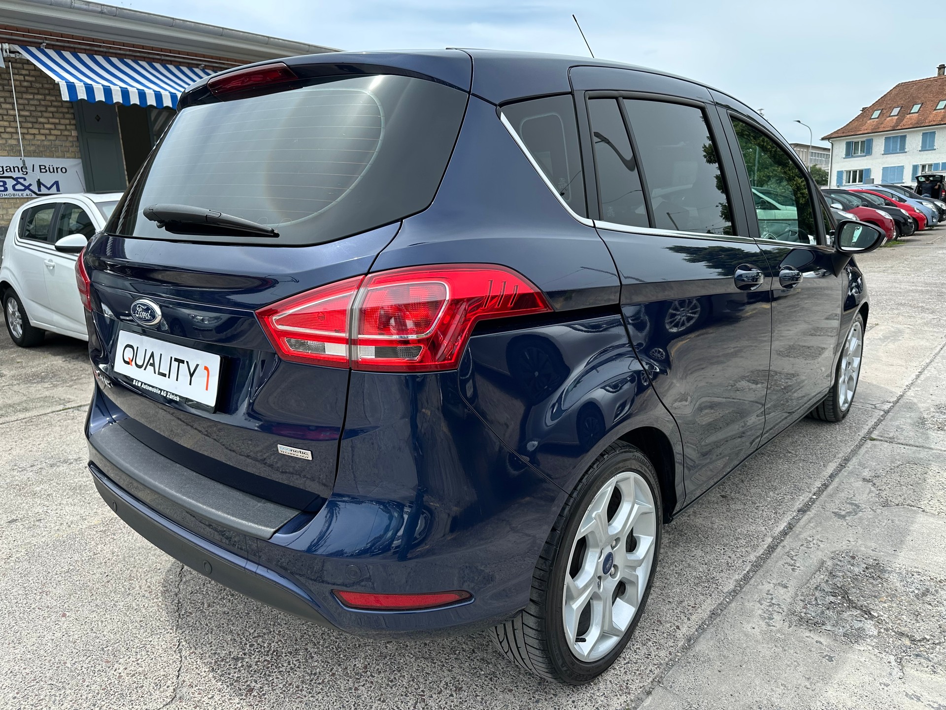 FORD B-Max 1.0 SCTi Titanium-image-6