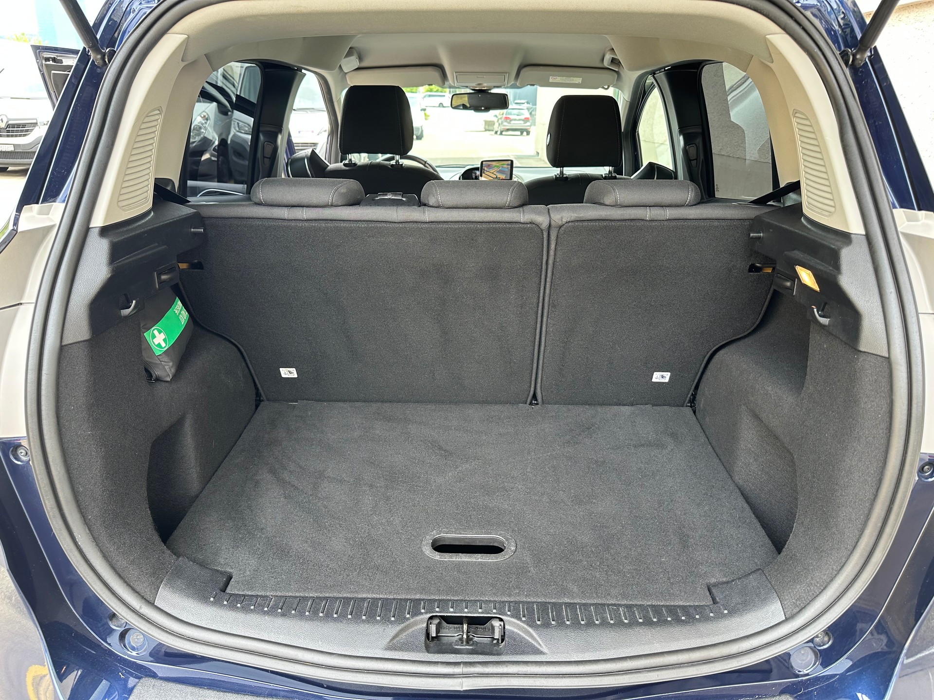 FORD B-Max 1.0 SCTi Titanium-image-27