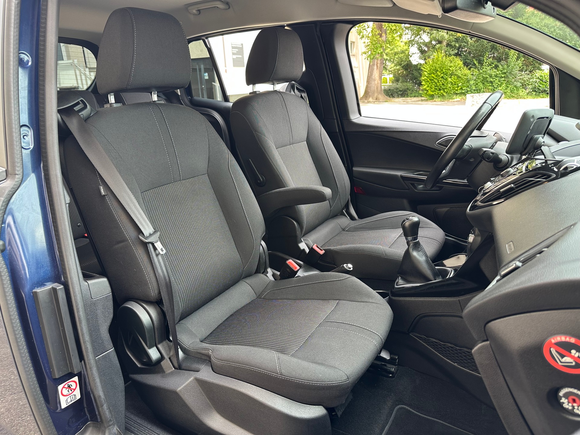 FORD B-Max 1.0 SCTi Titanium-image-13