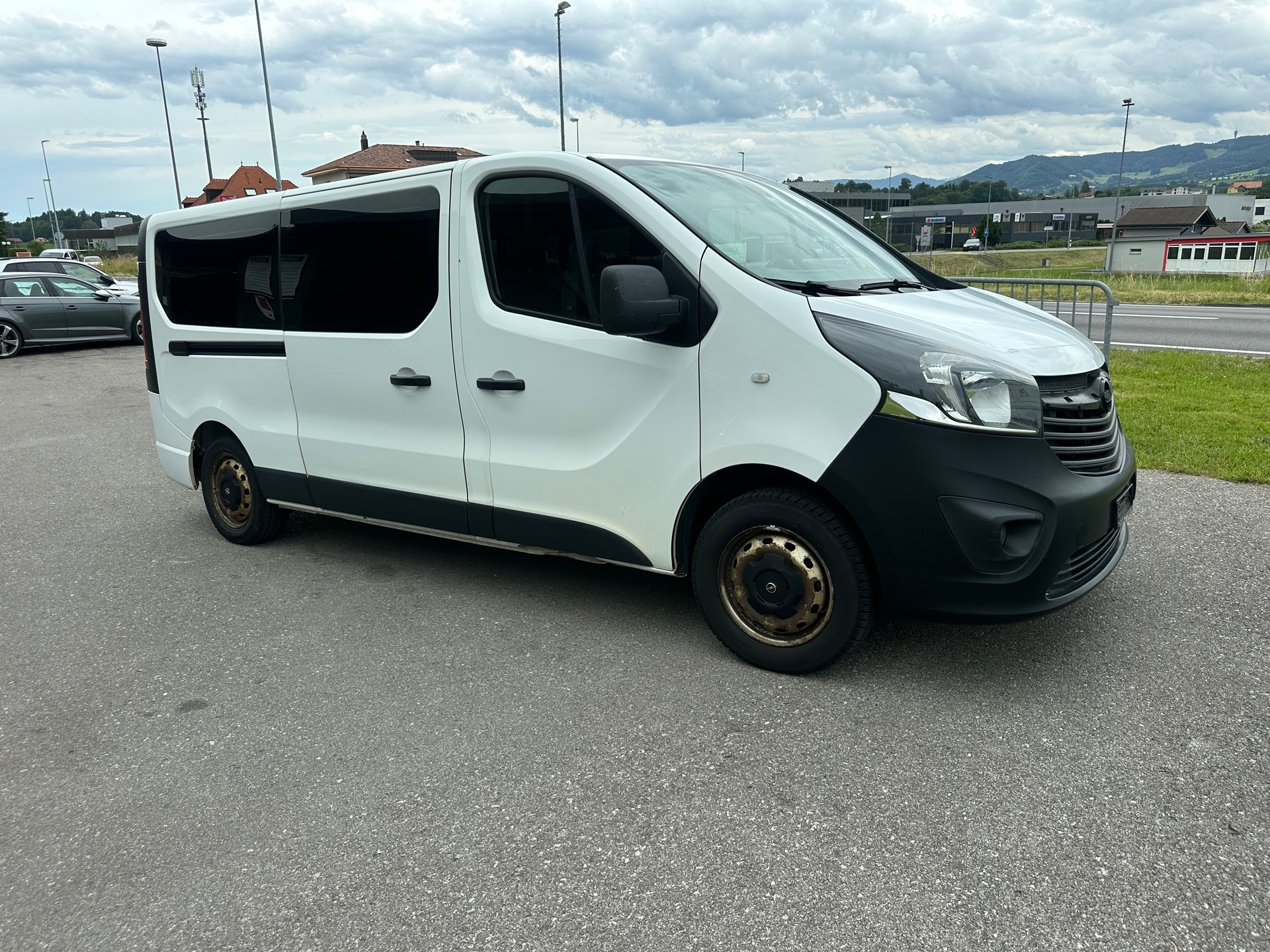 OPEL Vivaro 1.6 CDTI 2.9t L2H1-image-13
