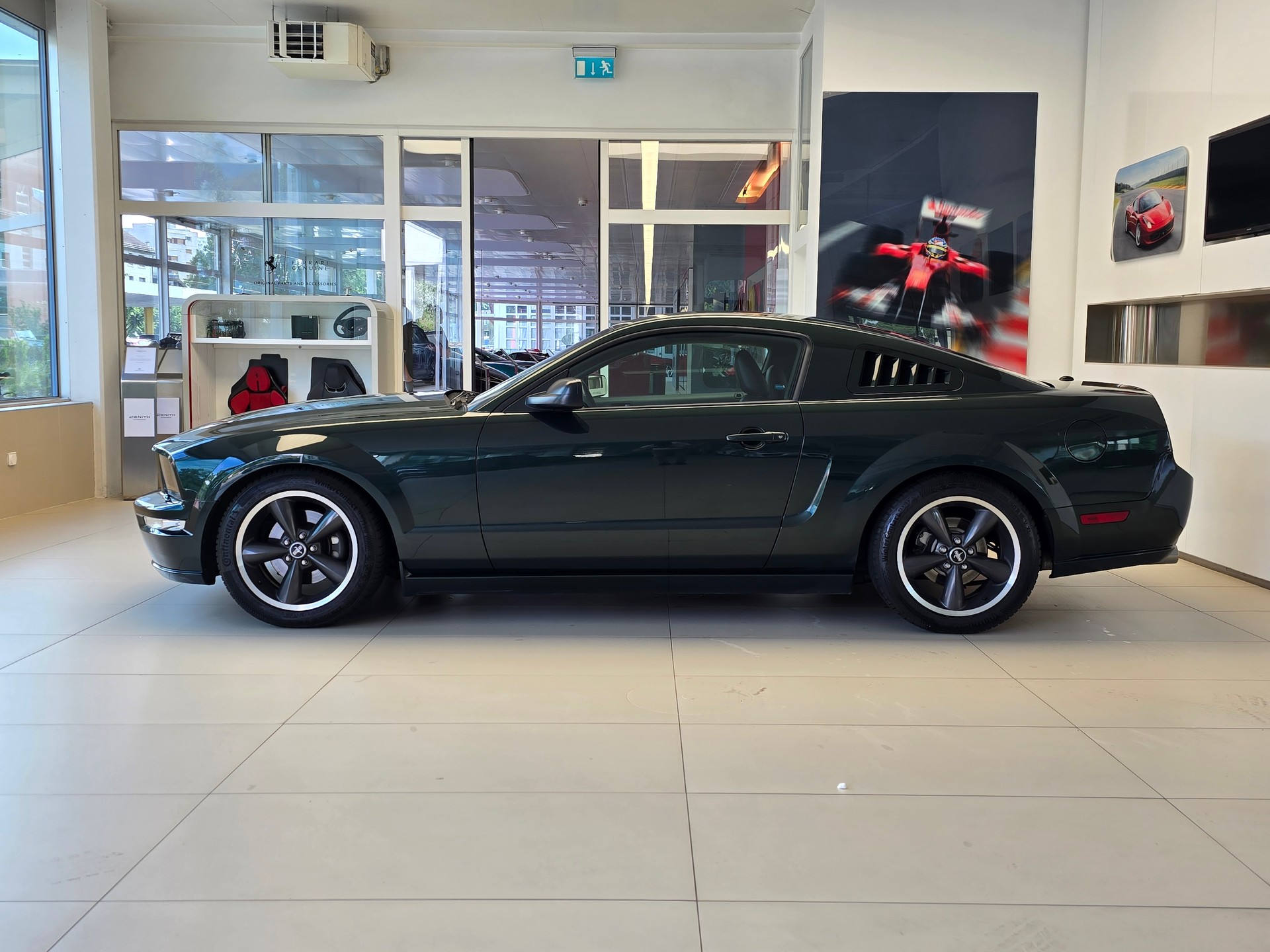 FORD Mustang Bullit-image-7