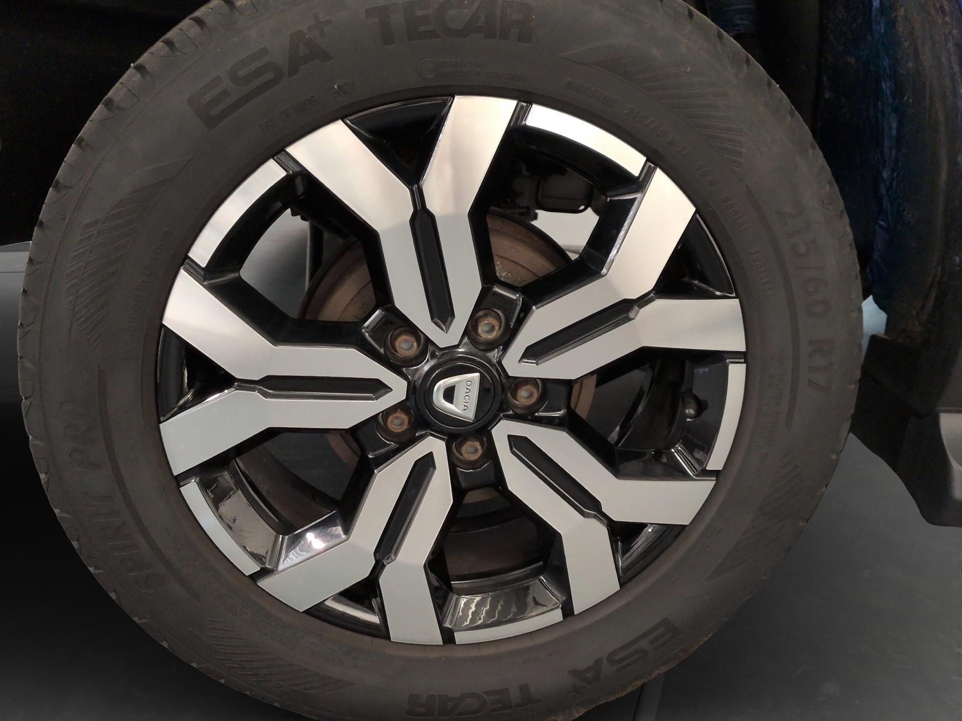 DACIA Duster TCe 150 Prestige 4x4-image-25
