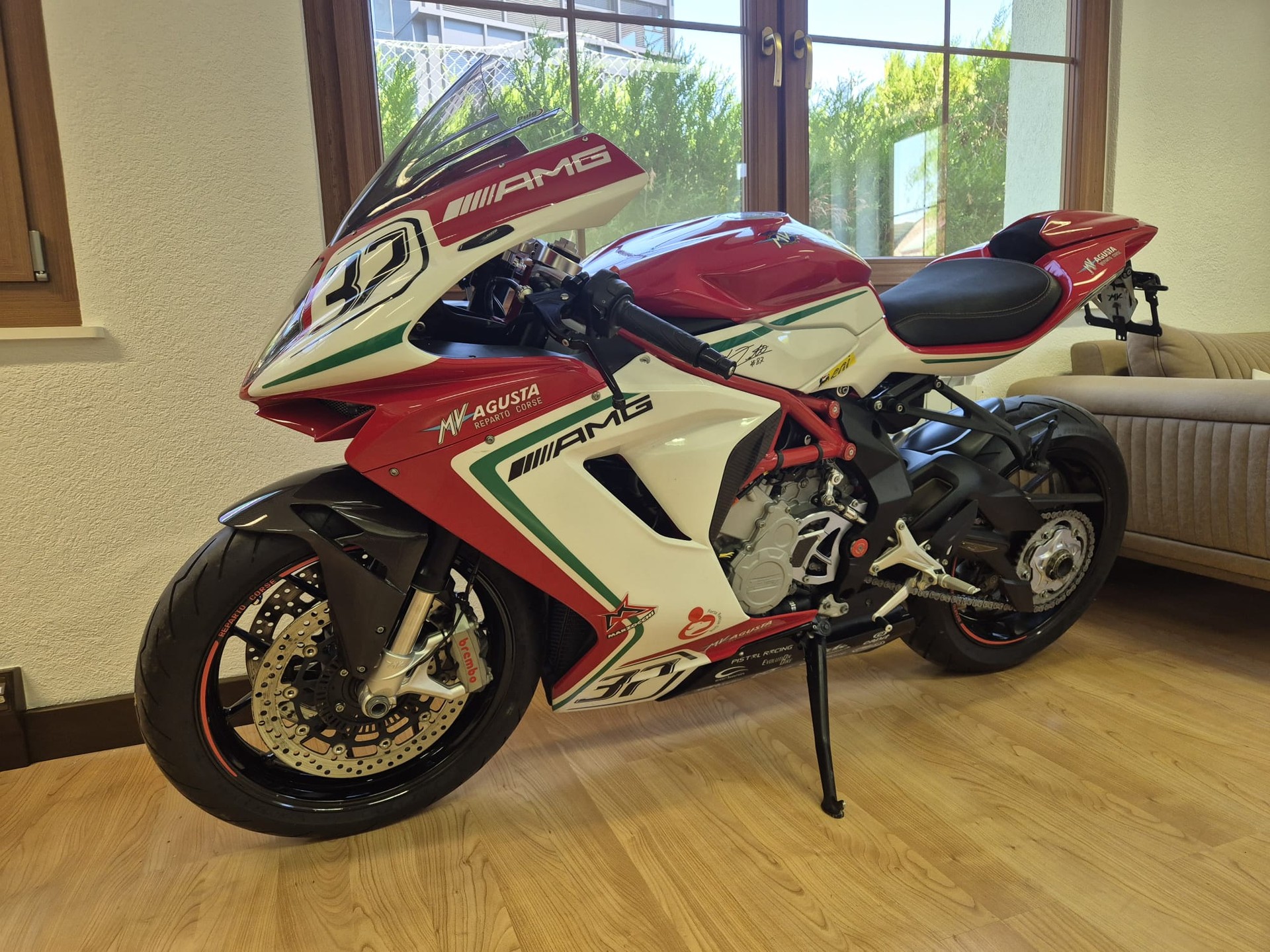 MV AGUSTA F3 675 ABS (35kW)-image-2