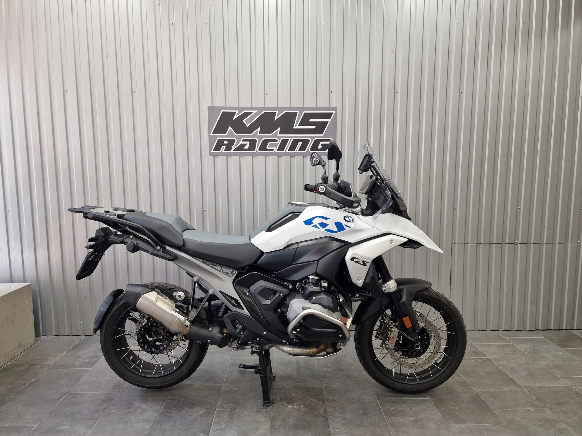 BMW R 1300 GS-image-0