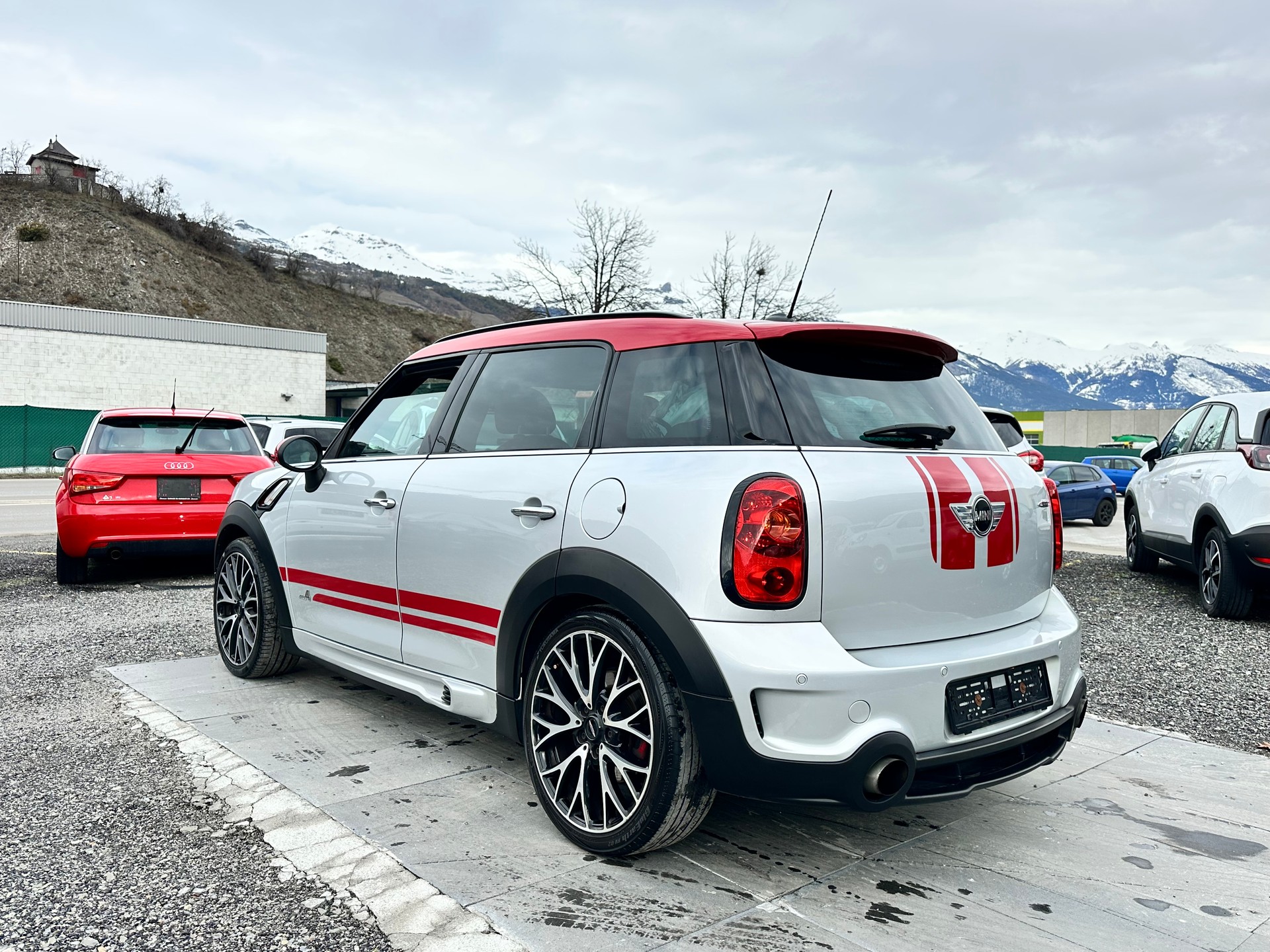 MINI Countryman John Cooper Works ALL4-image-5