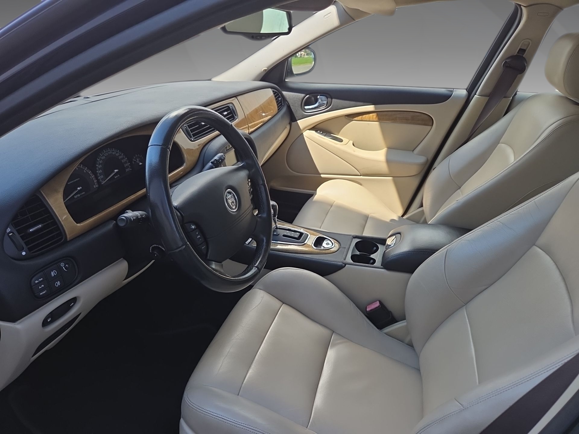 JAGUAR S-Type 4.2 V8 S/C R-image-8