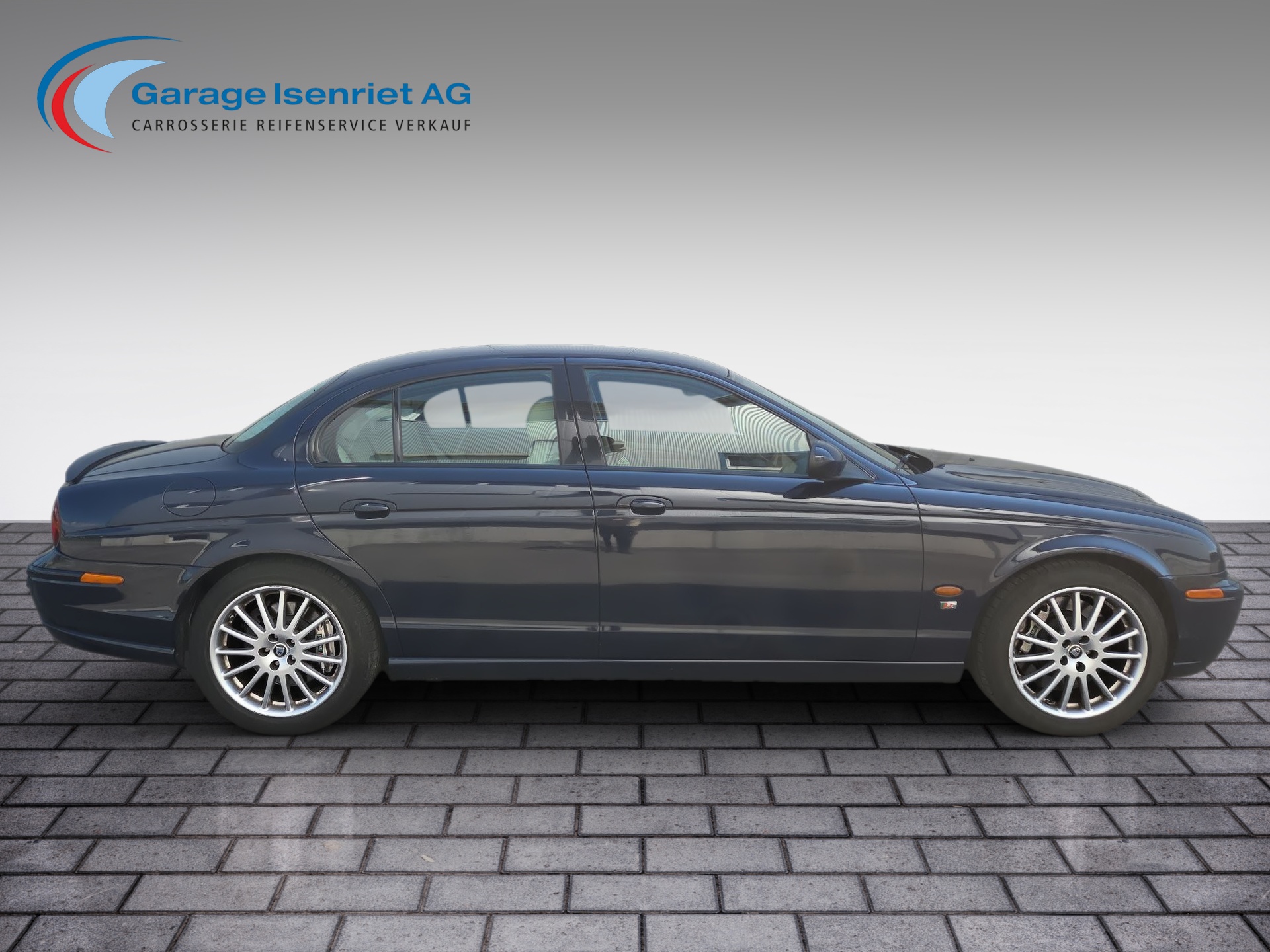 JAGUAR S-Type 4.2 V8 S/C R-image-3