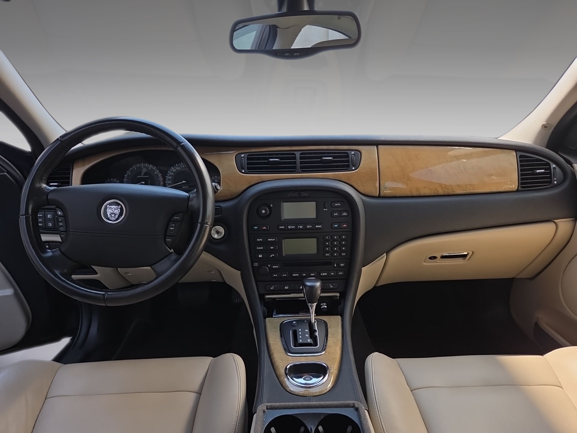 JAGUAR S-Type 4.2 V8 S/C R-image-9