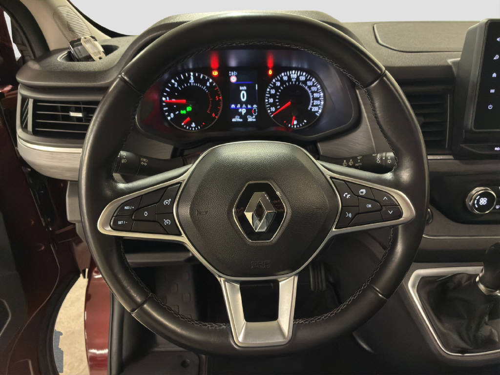 RENAULT Trafic Grand Spaceclass 2.0 dCi Blue 170 Escapade-image-7
