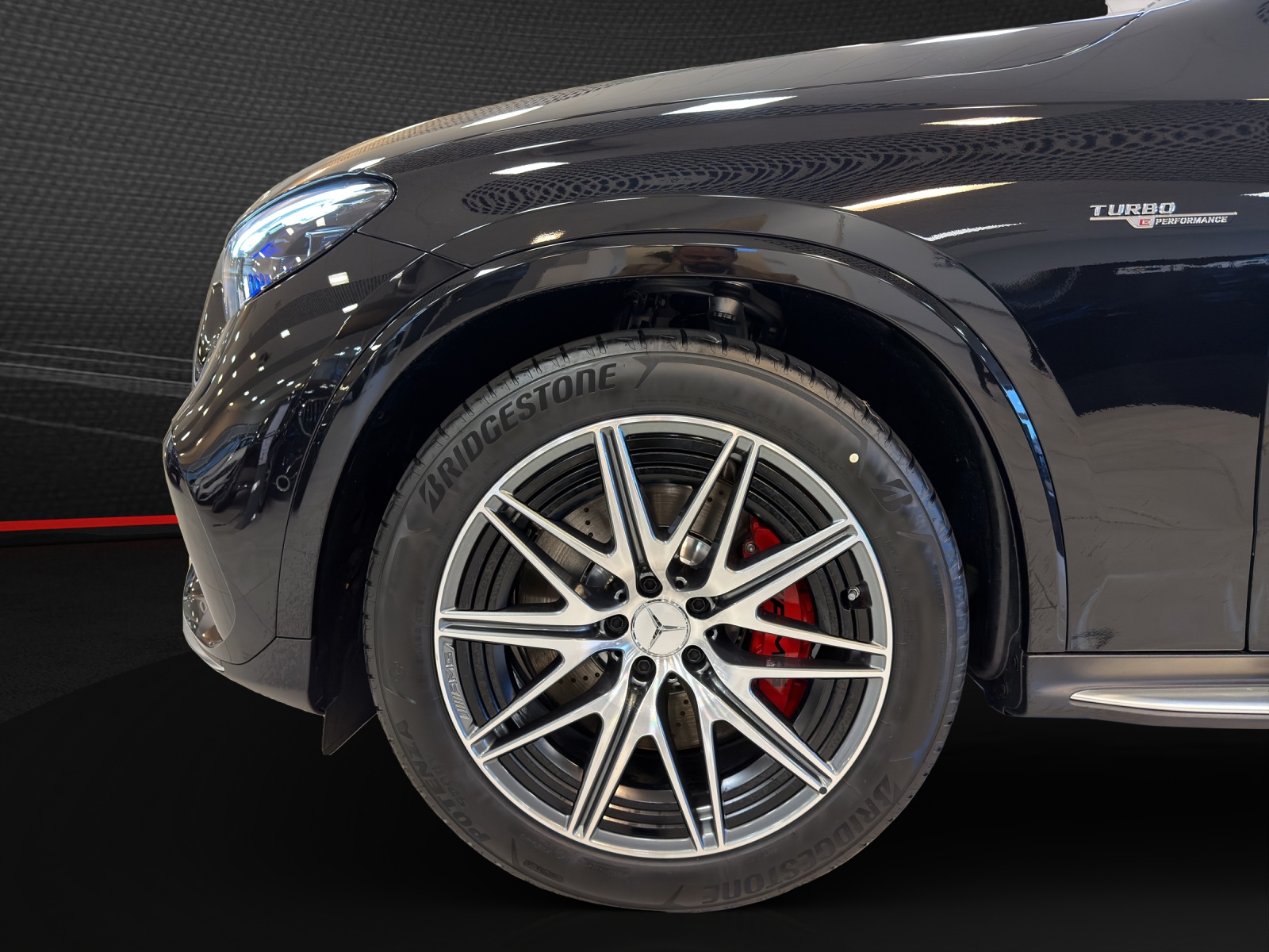 MERCEDES-BENZ GLC Coupé 63 S e AMG Executive Edition 4Matic 9G-Tronic-image-13