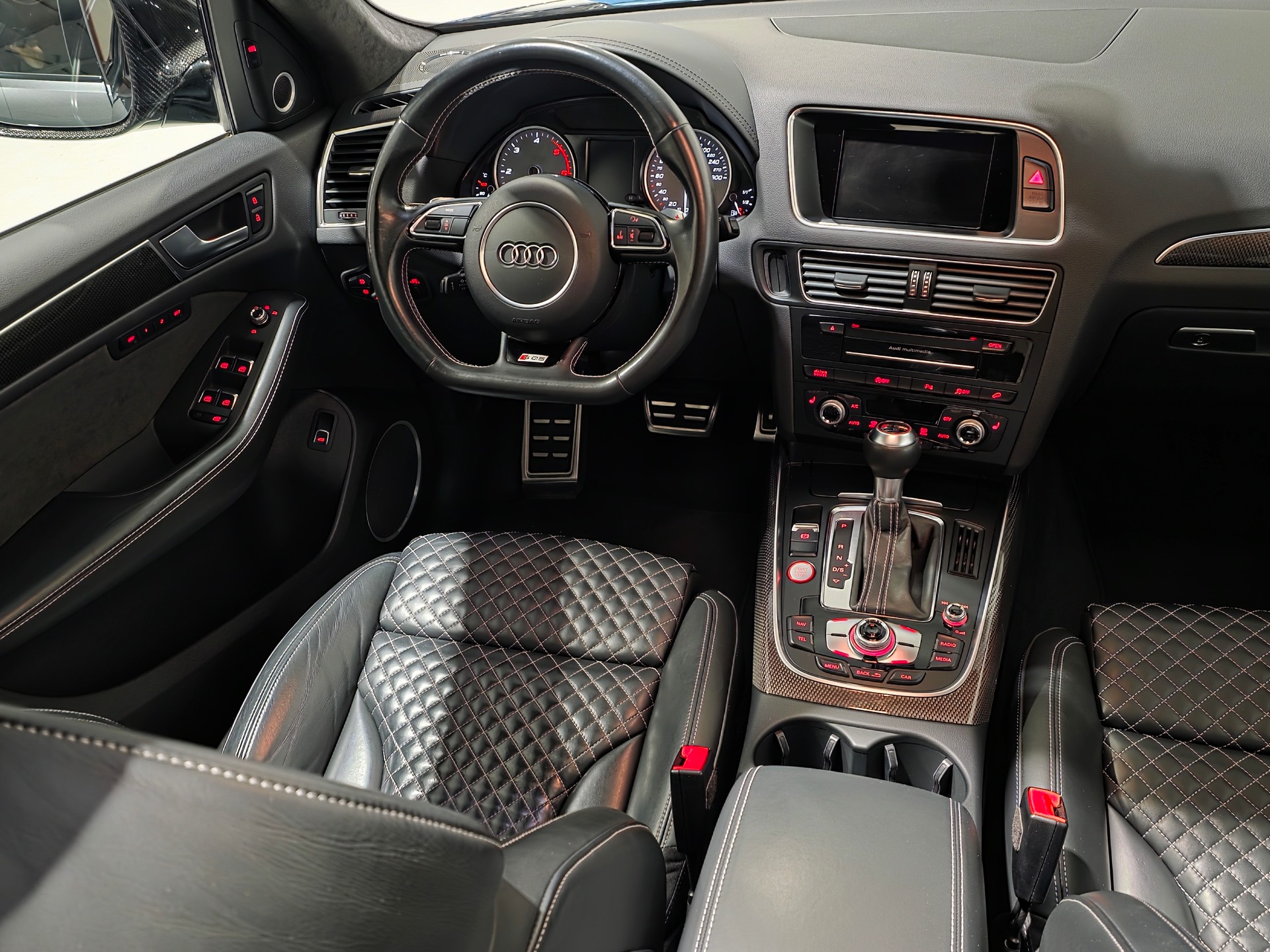 AUDI SQ5 3.0 TDI plus quattro tiptronic-image-6