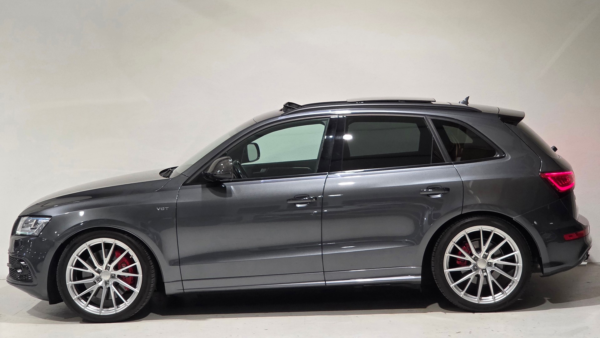 AUDI SQ5 3.0 TDI plus quattro tiptronic-showroom-element-1