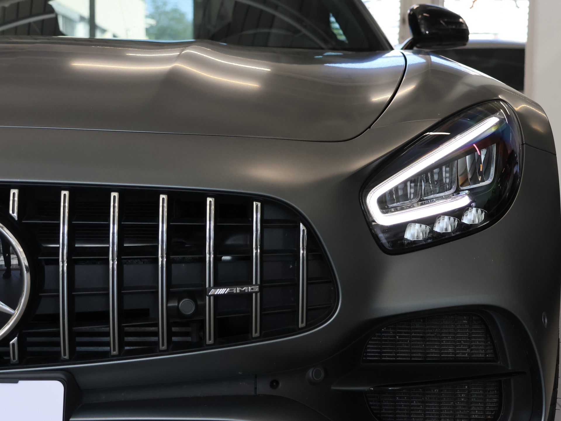 MERCEDES-BENZ AMG GT C Speedshift DCT *Burmester* *360 Kamera* *Panoramadach*-image-7