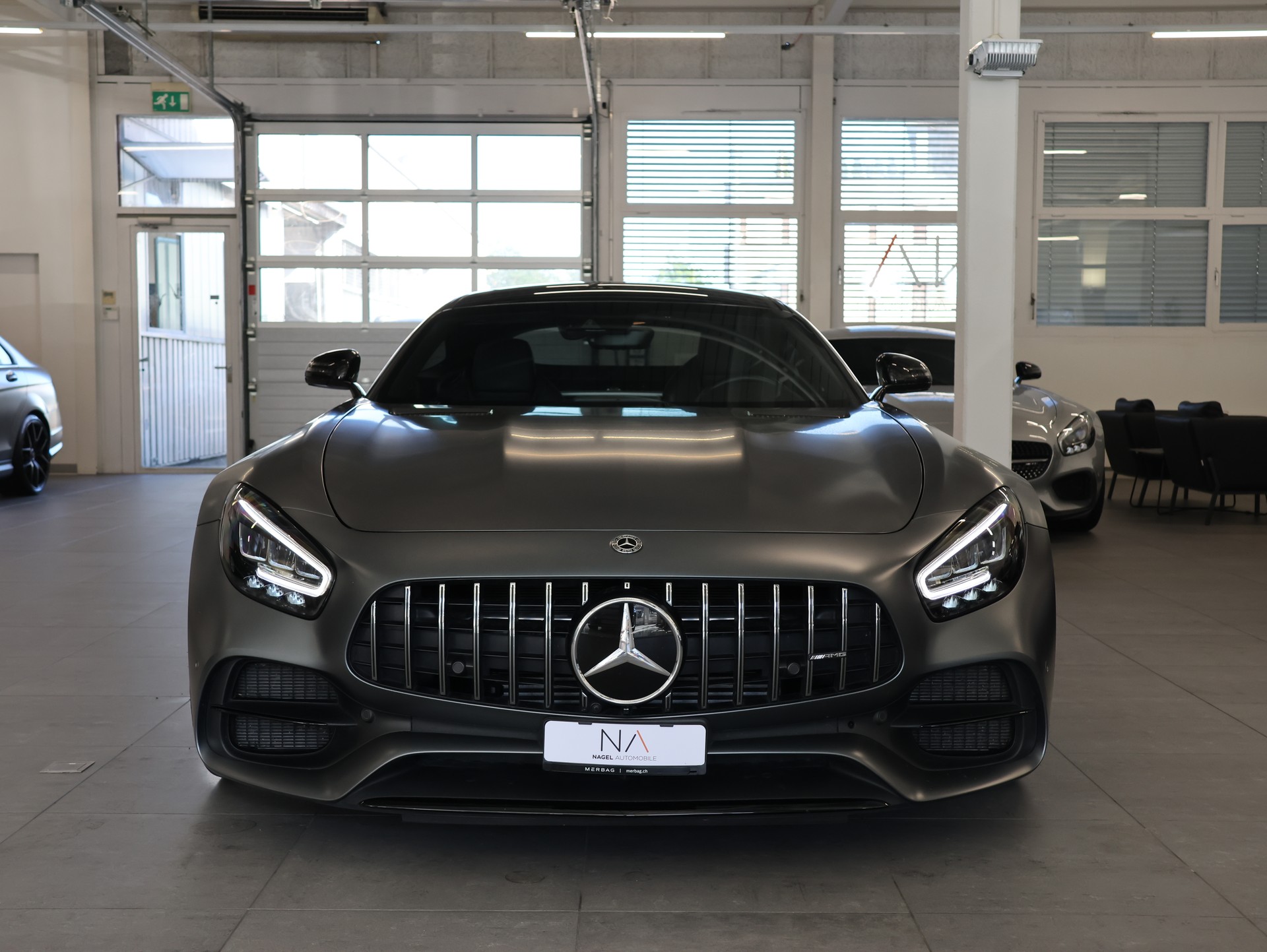 MERCEDES-BENZ AMG GT C Speedshift DCT *Burmester* *360 Kamera* *Panoramadach*-showroom-element-2