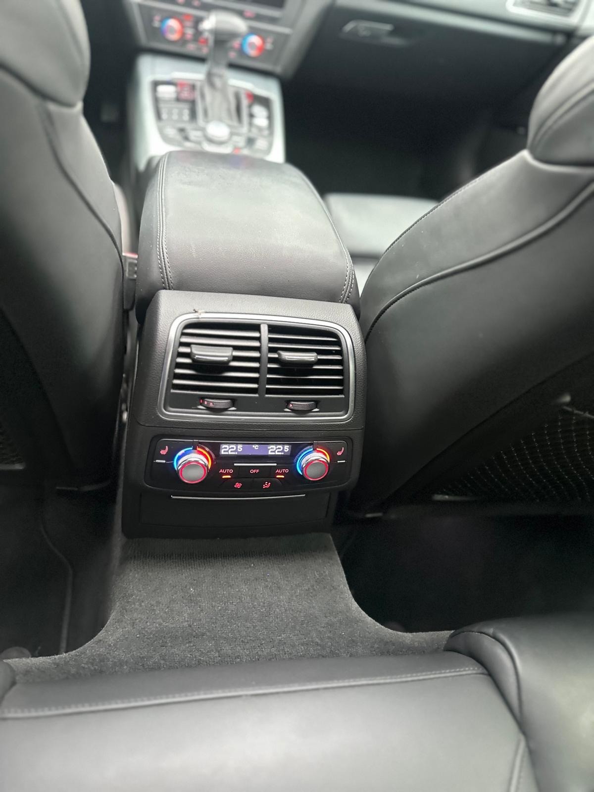 AUDI A6 Avant 3.0 BiTDI V6 quattro tiptronic-image-10