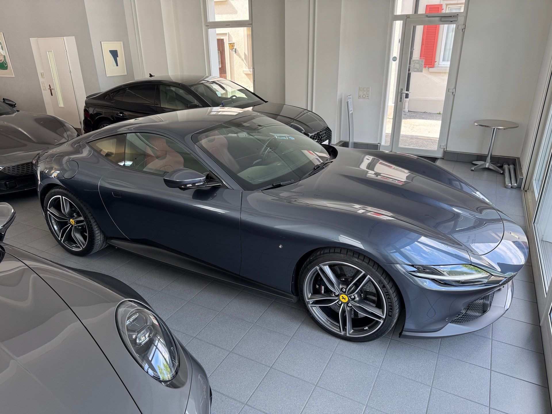 FERRARI Roma 3.9 V8 T-image-5