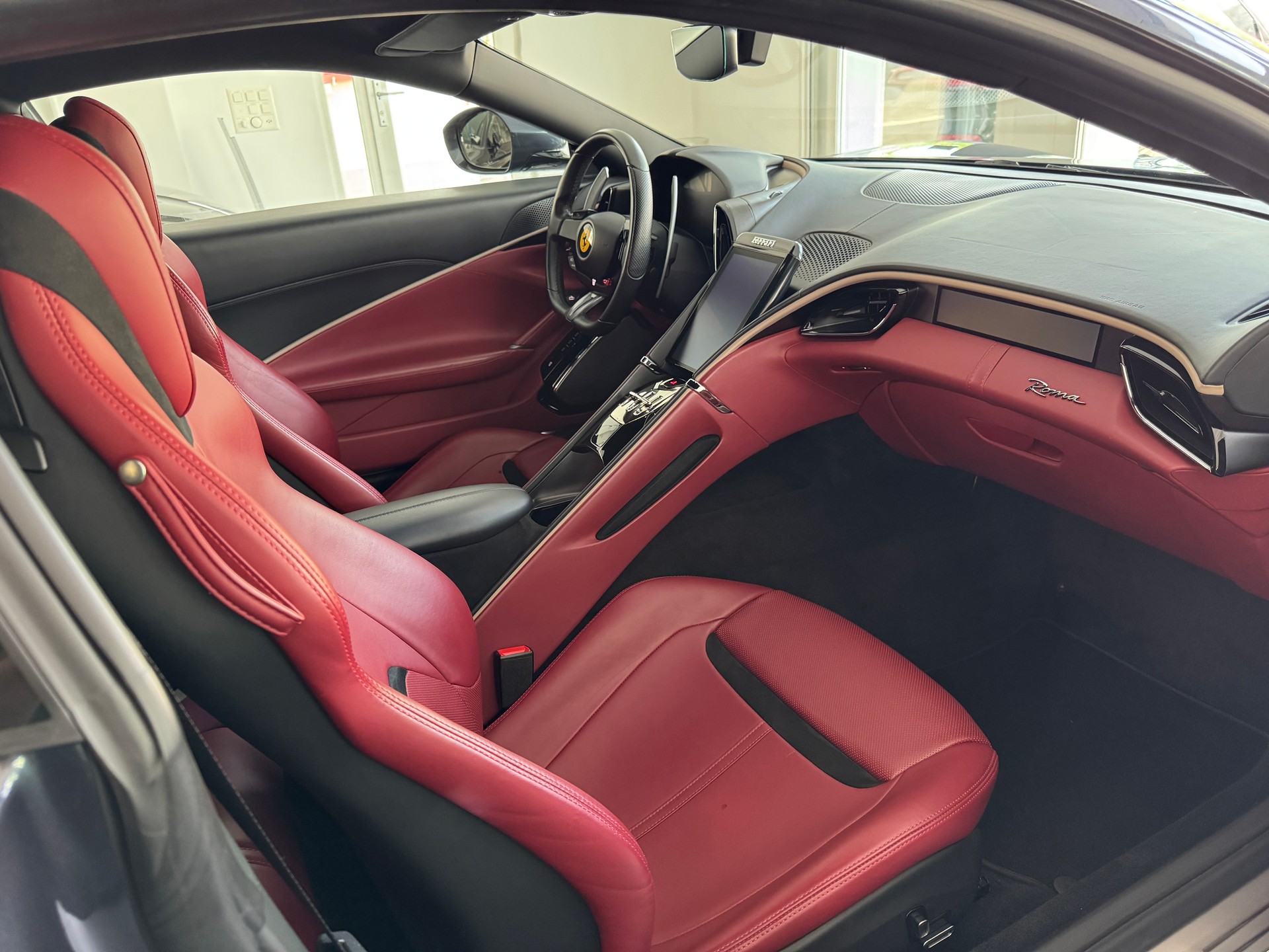 FERRARI Roma 3.9 V8 T-image-9