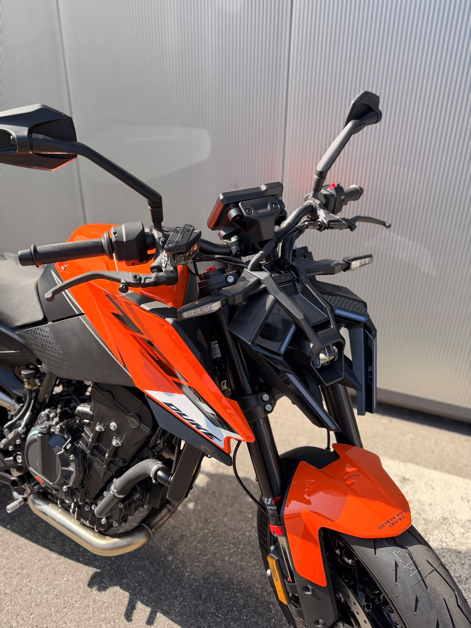 KTM 790 DUKE MY27-image-3