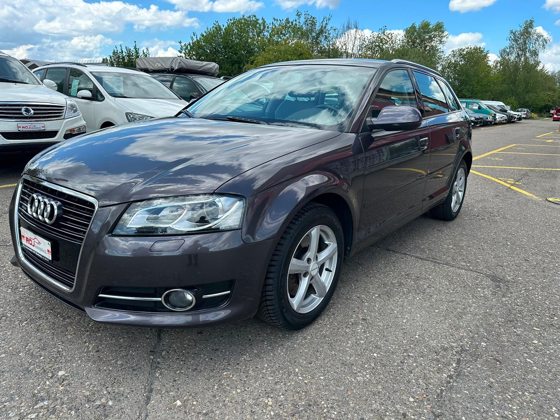 AUDI A3 Sportback 2.0 TDI Ambition quattro-showroom-element-1