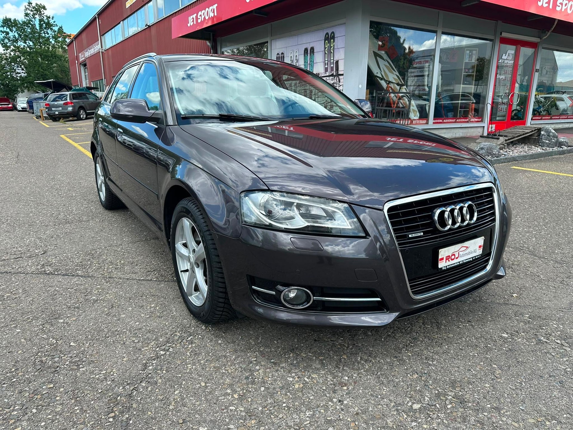 AUDI A3 Sportback 2.0 TDI Ambition quattro-showroom-element-3