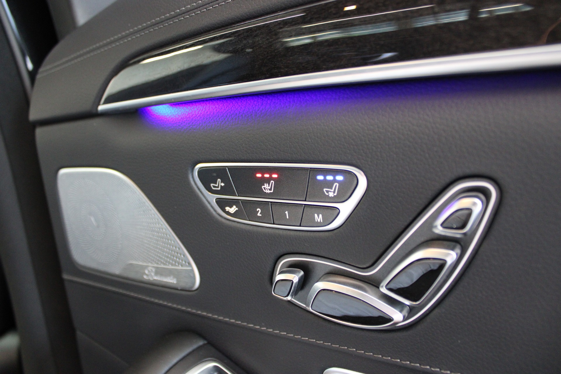MERCEDES-BENZ S 400 d L 4Matic 9G-Tronic-image-17