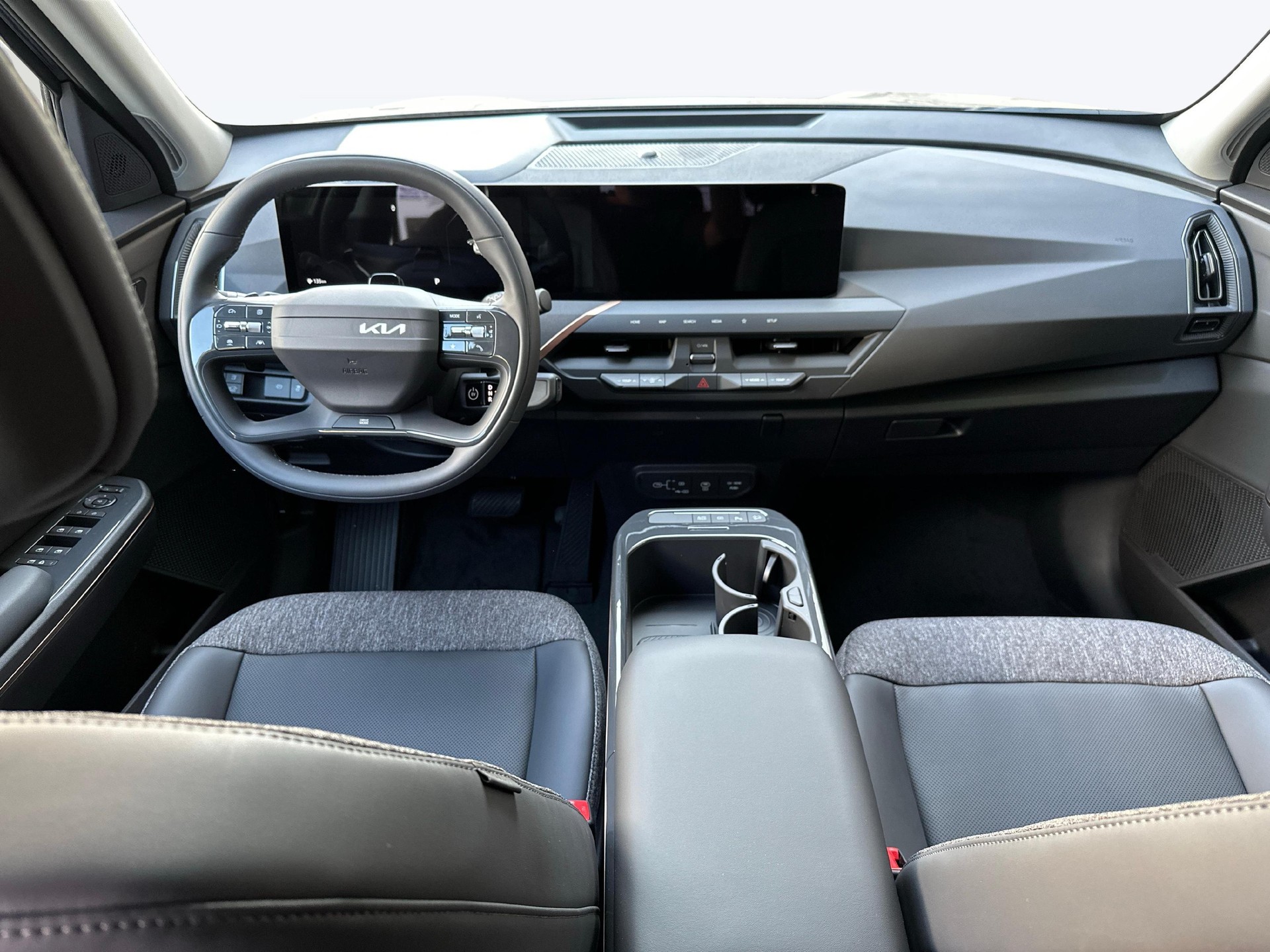 KIA EV5 81 kWh Earth 4x4-image-8