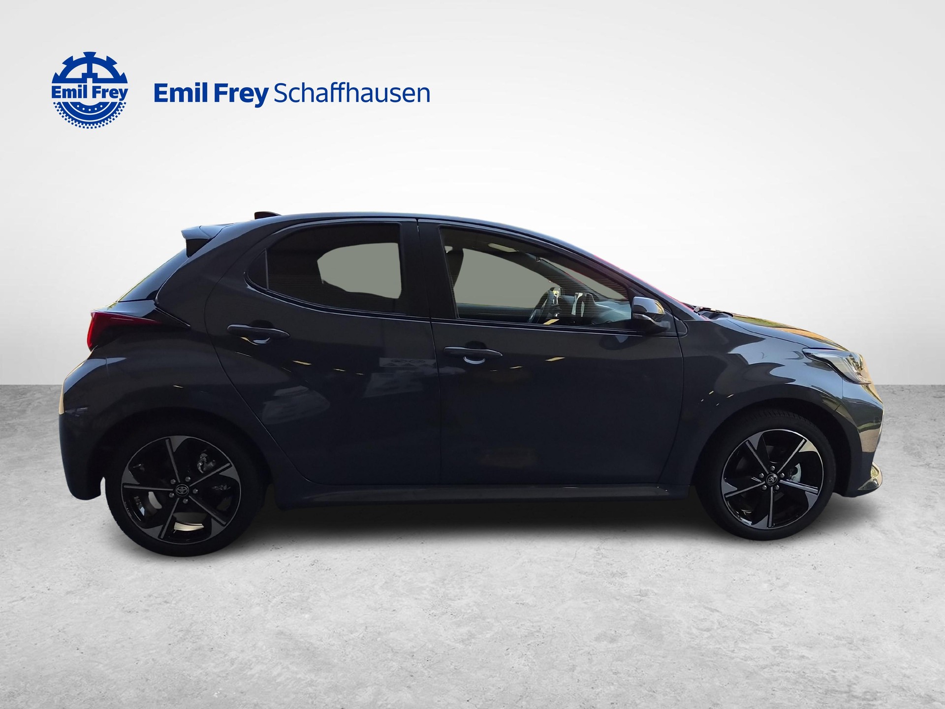 TOYOTA Yaris 1.5 VVT-i HSD Premium-image-5