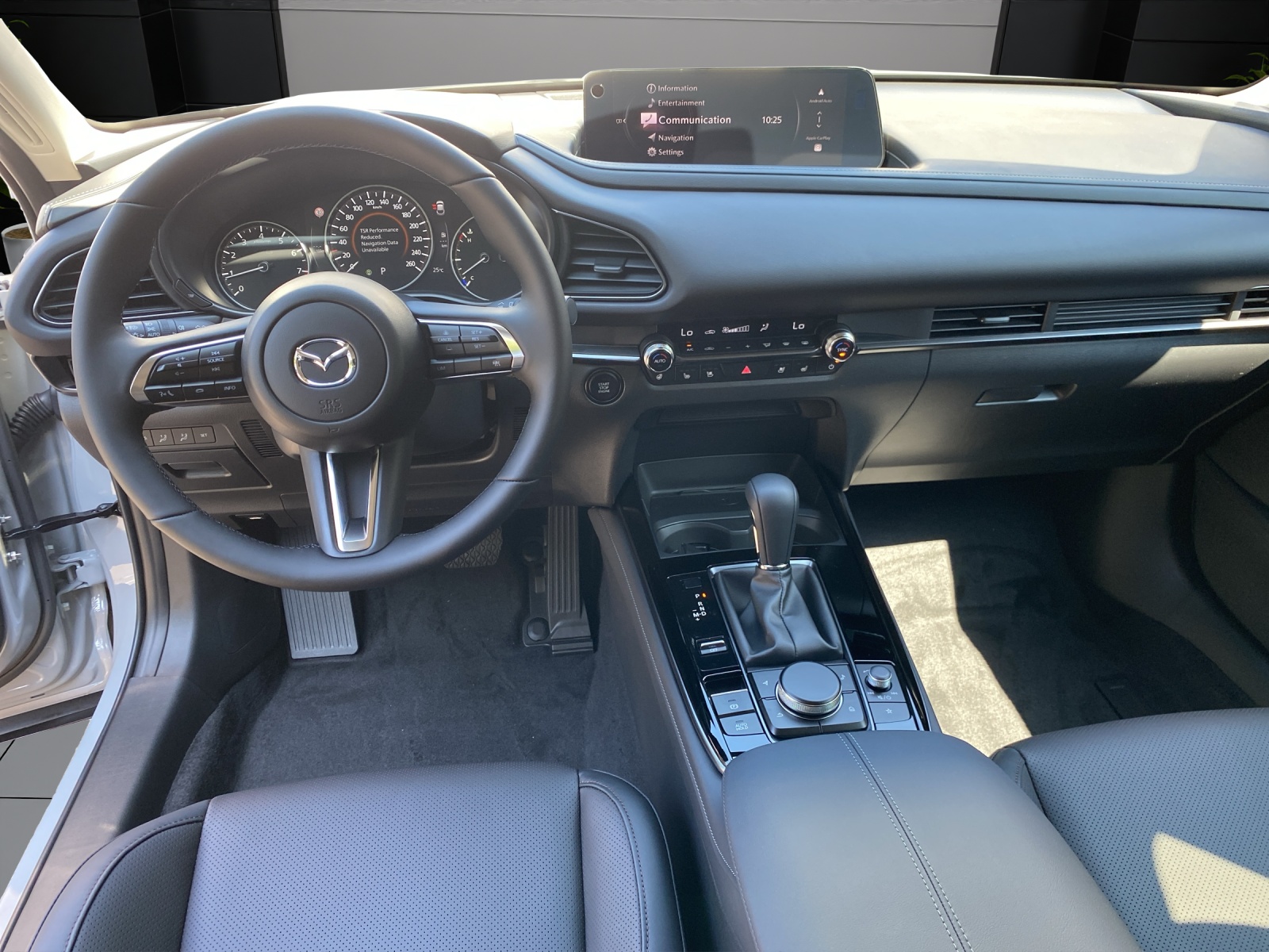 MAZDA CX-30 SKYACTIV-X 186 M Hybrid Homura Plus AWD AT-image-13