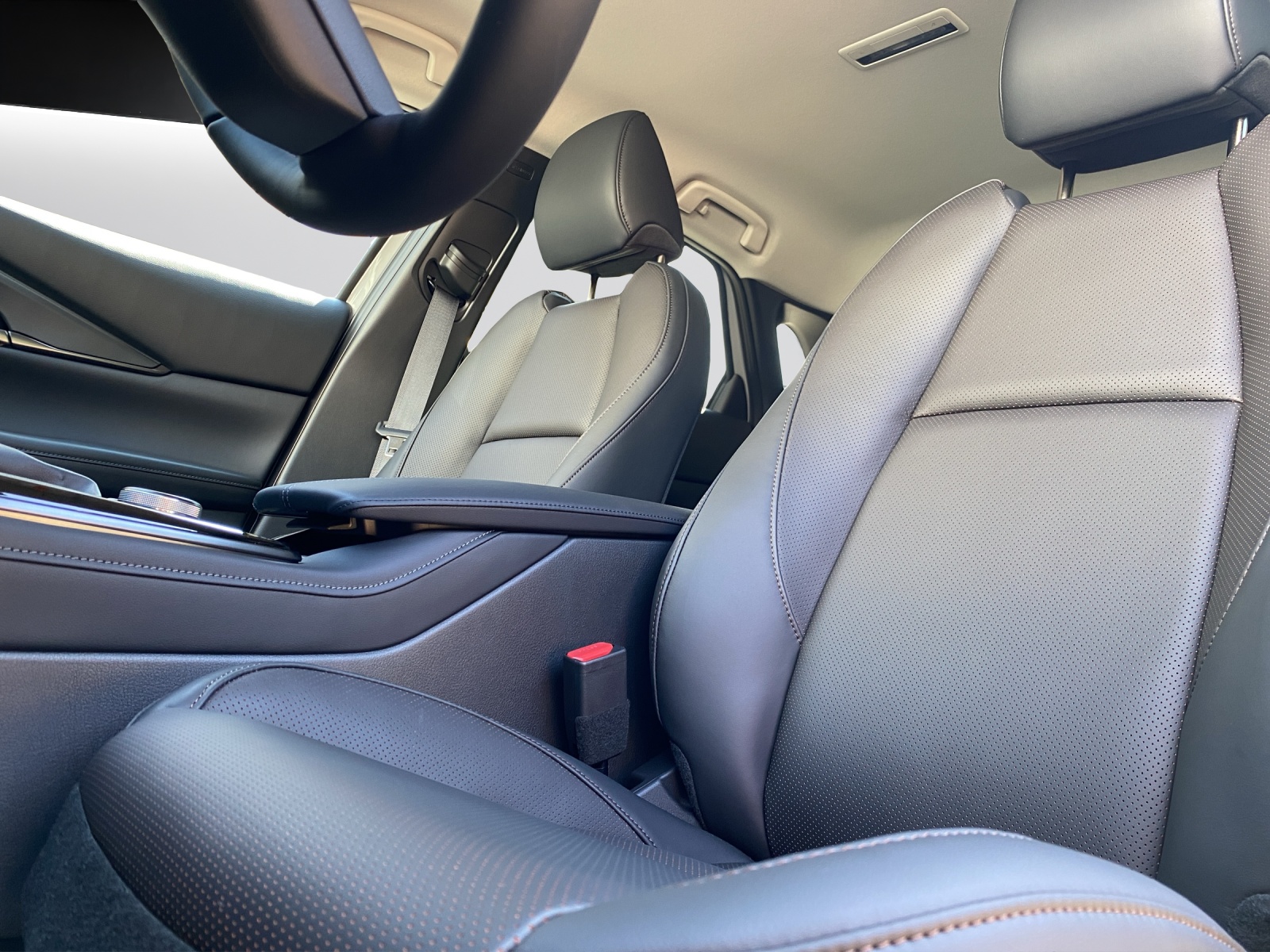 MAZDA CX-30 SKYACTIV-X 186 M Hybrid Homura Plus AWD AT-image-11
