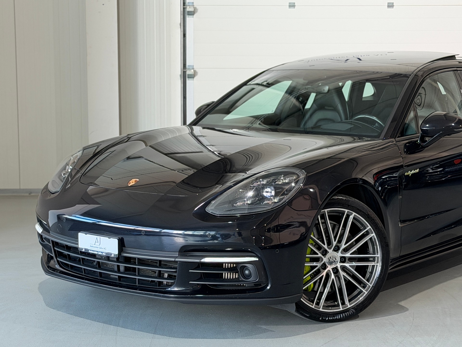 PORSCHE Panamera 4 E-Hybrid Sport Turismo PDK (CH)-showroom-element-1