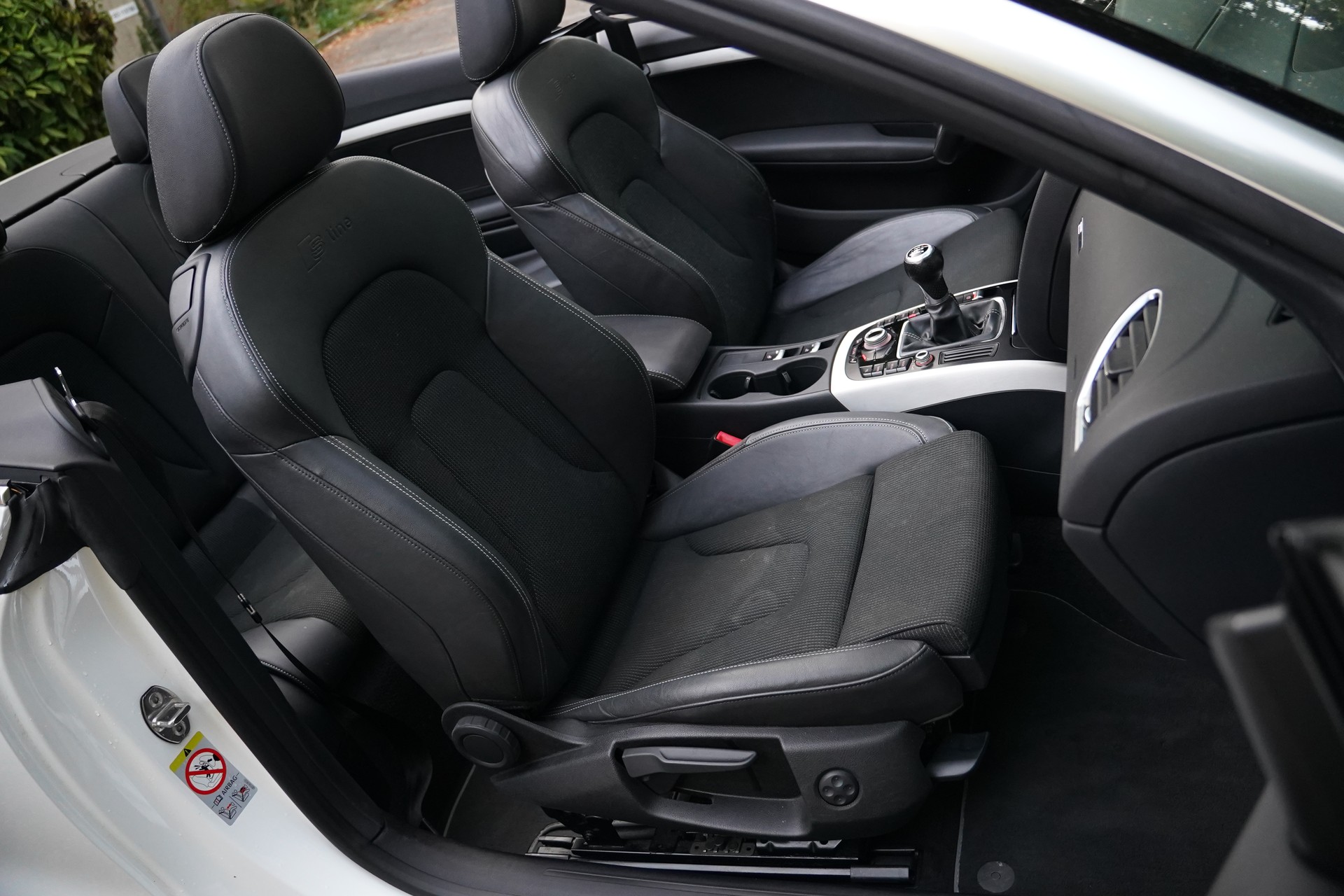 AUDI A5 Cabriolet 1.8 TFSI-image-15