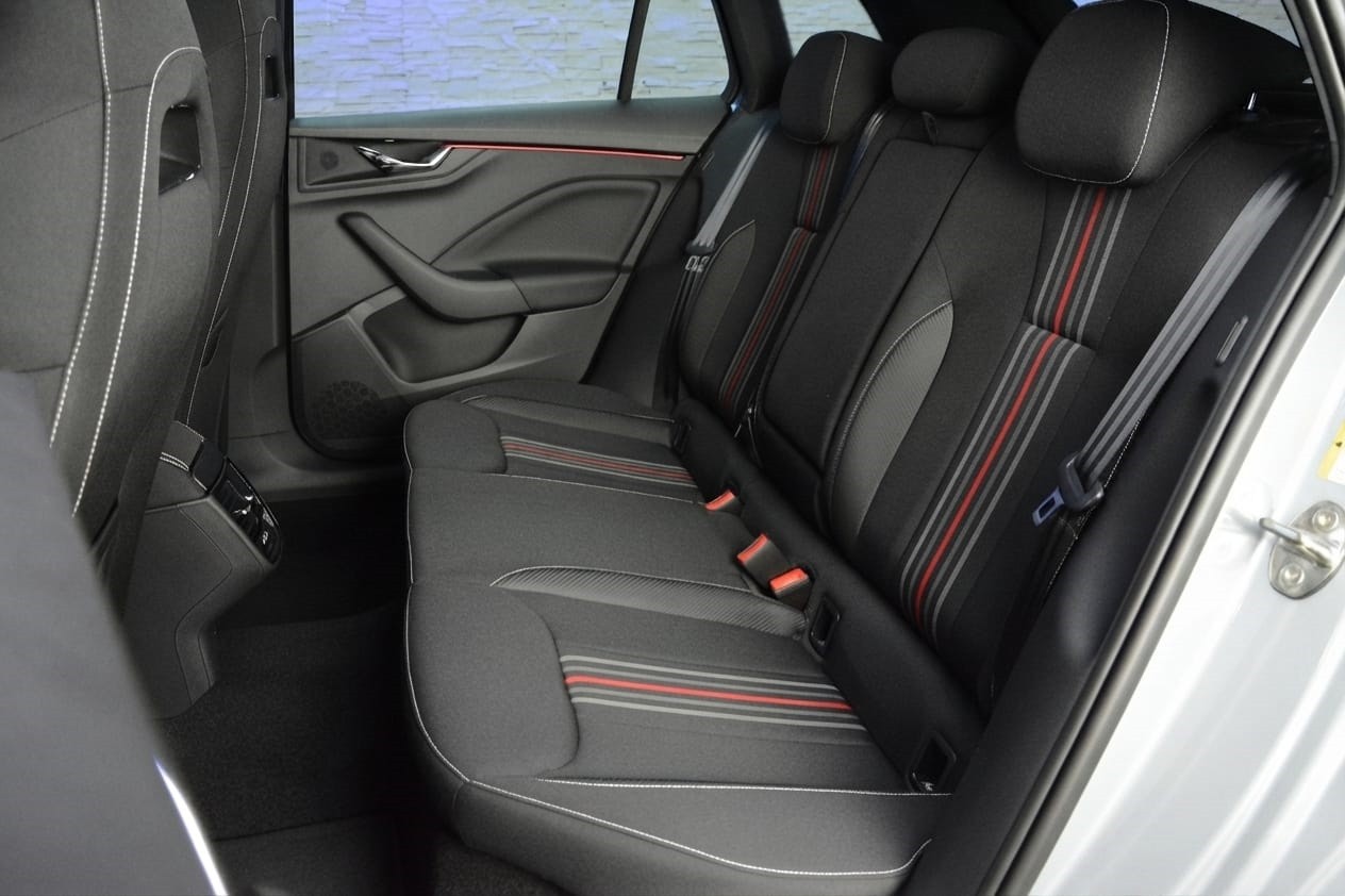 SKODA Kamiq 1.5 TSI Monte Carlo DSG-image-9