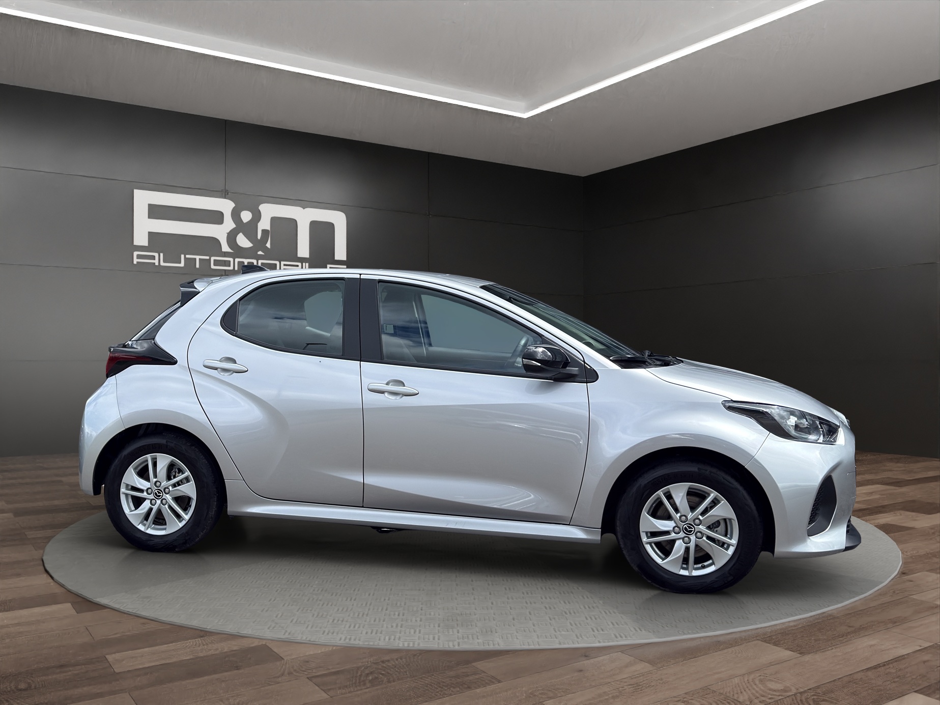 MAZDA 2 Hybrid 1.5 Centre-line-showroom-element-2